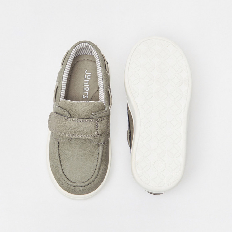 Juniors Solid Loafers with Hook and Loop Closure