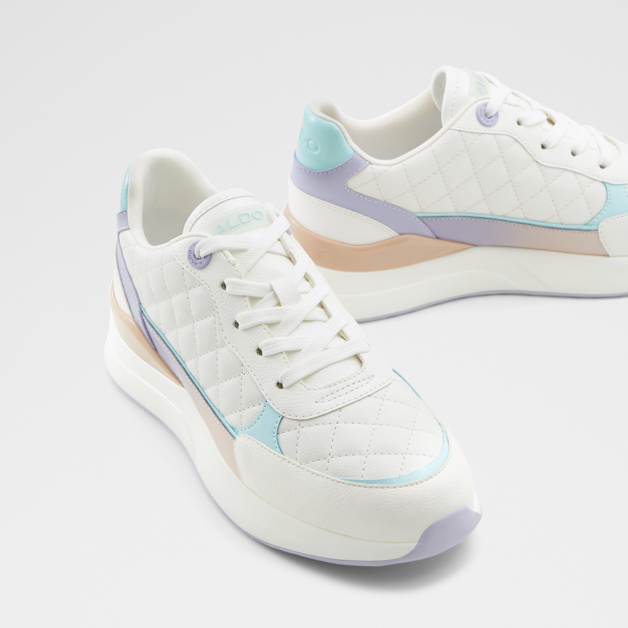 حذاء رياضي من ألدو كوزميكستيب نسائي أبيض مبطن برباط-women-shoes-sneakers-image-3