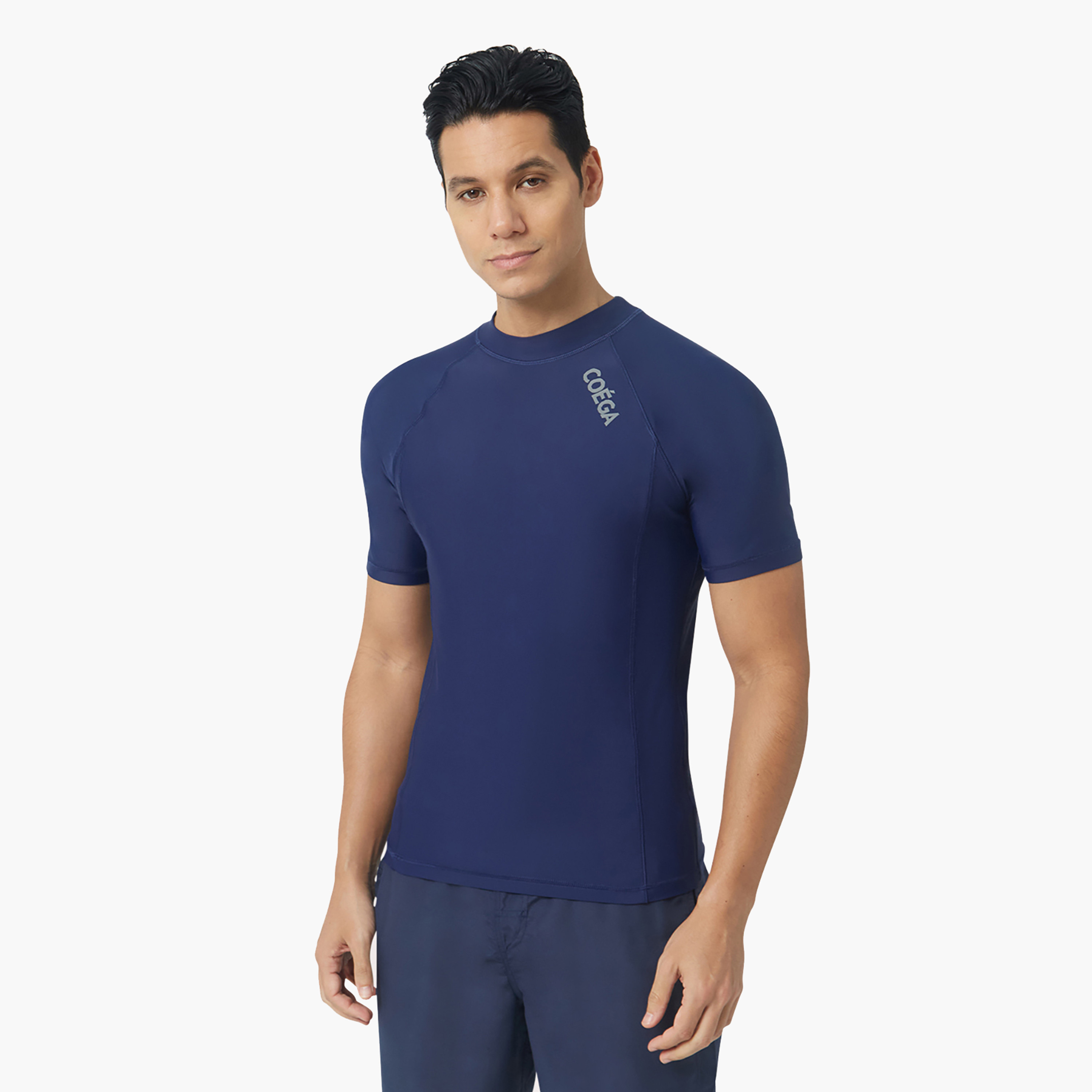 كويغا - ملابس سباحة واقية من الطفح الجلدي بأكمام قصيرة للرجال-men-clothing-sportswearandactivewear-tshirtsandpolos-image-1
