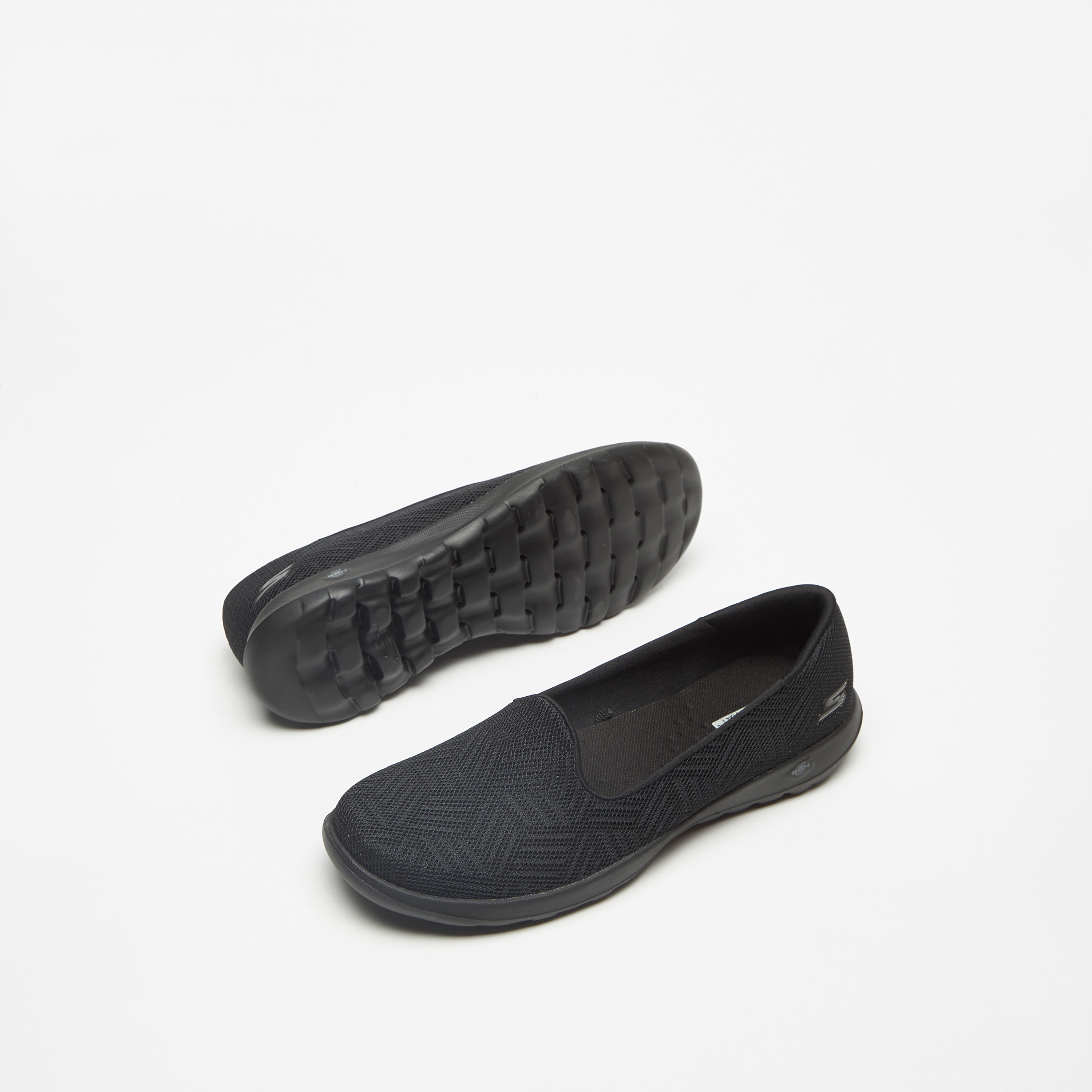حذاء غوغا مات بتبريد الهواء من سكيتشرز جو ووك لايت للنساء | 136012-sports-women-shoes-image-6
