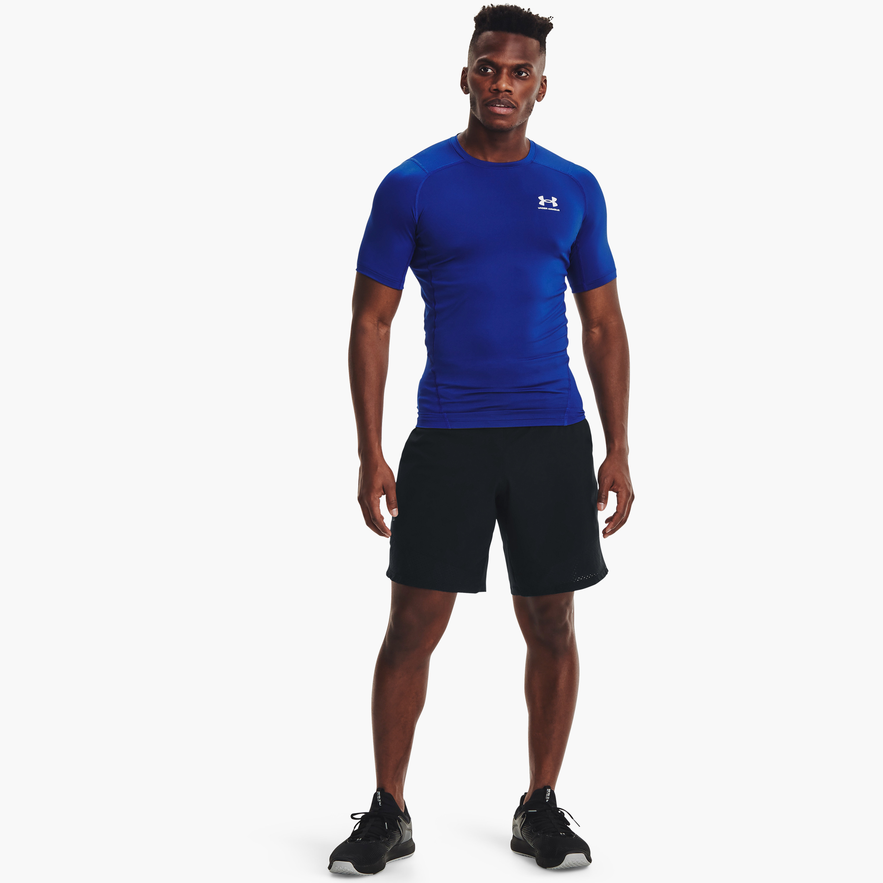 تي شيرت بأكمام قصيرة وياقة دائرية وشعار أتش جي كومب من اندر ارمر | 1361518-men-clothing-sportswearandactivewear-tshirtsandpolos-image-6