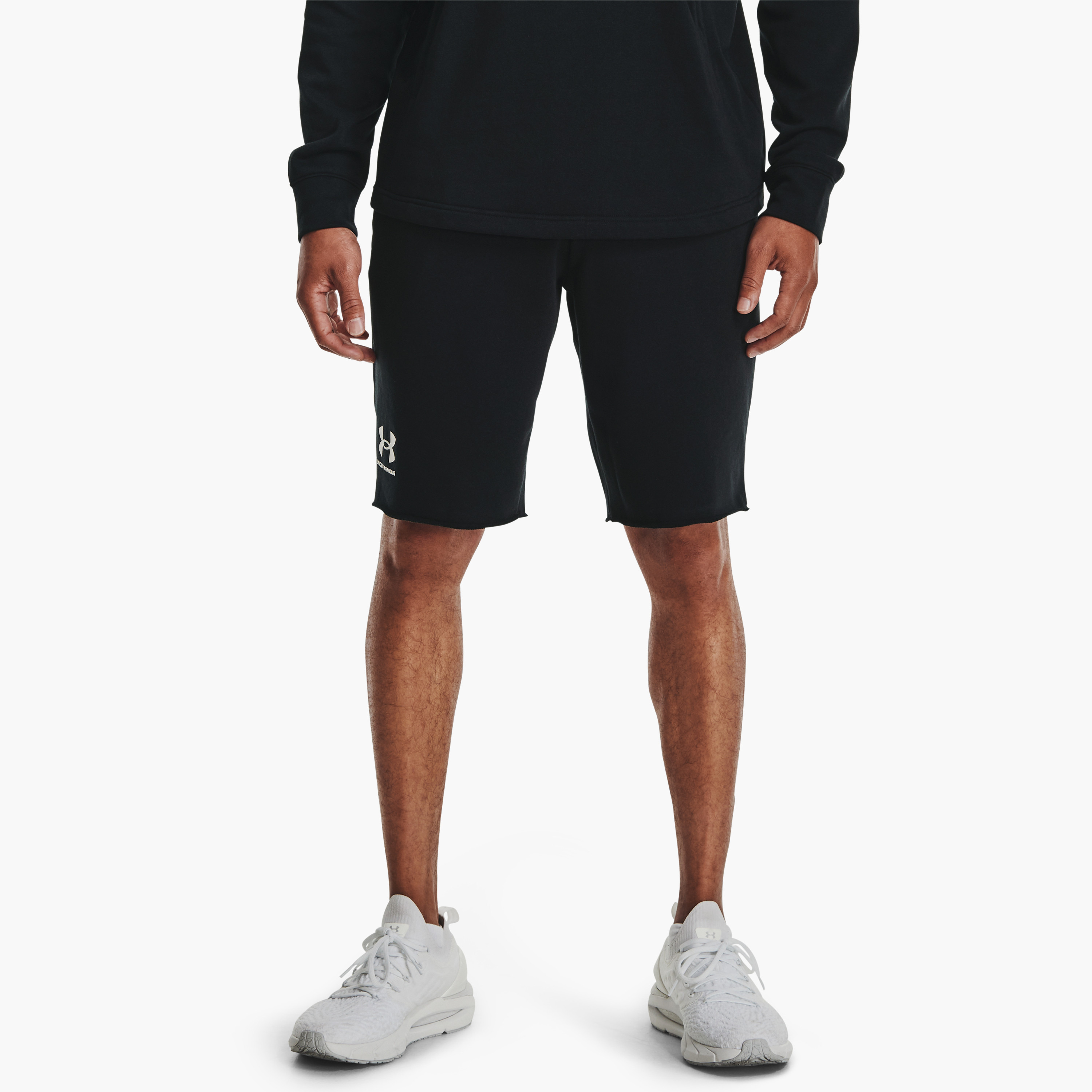 شورت متوسط الارتفاع بشعار اندر ارمر رايول تيري | 1361631-men-clothing-bottoms-shorts-image-1