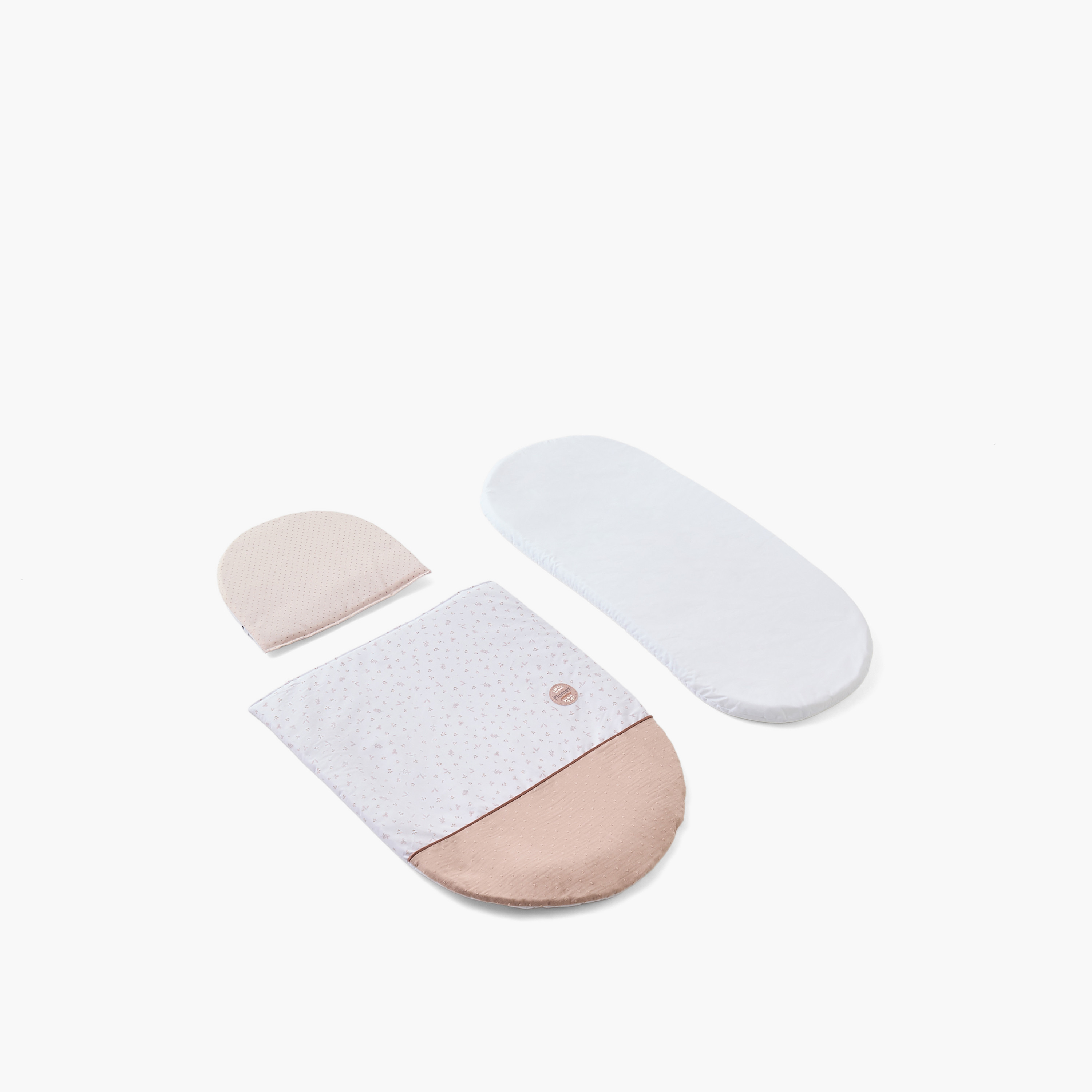 Cambrass Moses Basket with Handles and Hood-baby-nursery-furniture-cribsandbeds-bassinets-image-9