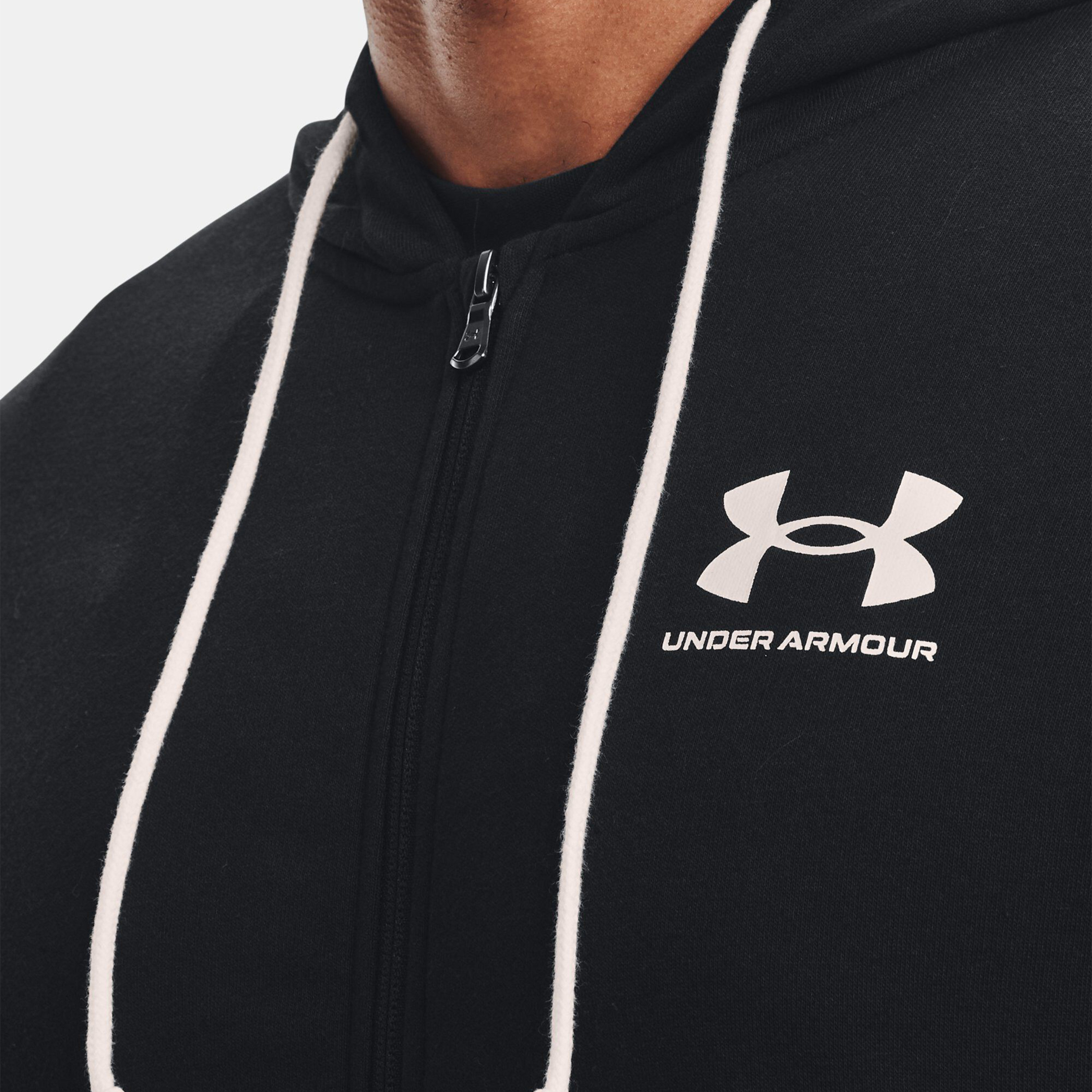 اندر ارمور - هودي بشعار Rival Terry للرجال 1370409 | OE-cpmen-clothing-tops-hoodiesandsweatshirts-hoodies-image-4