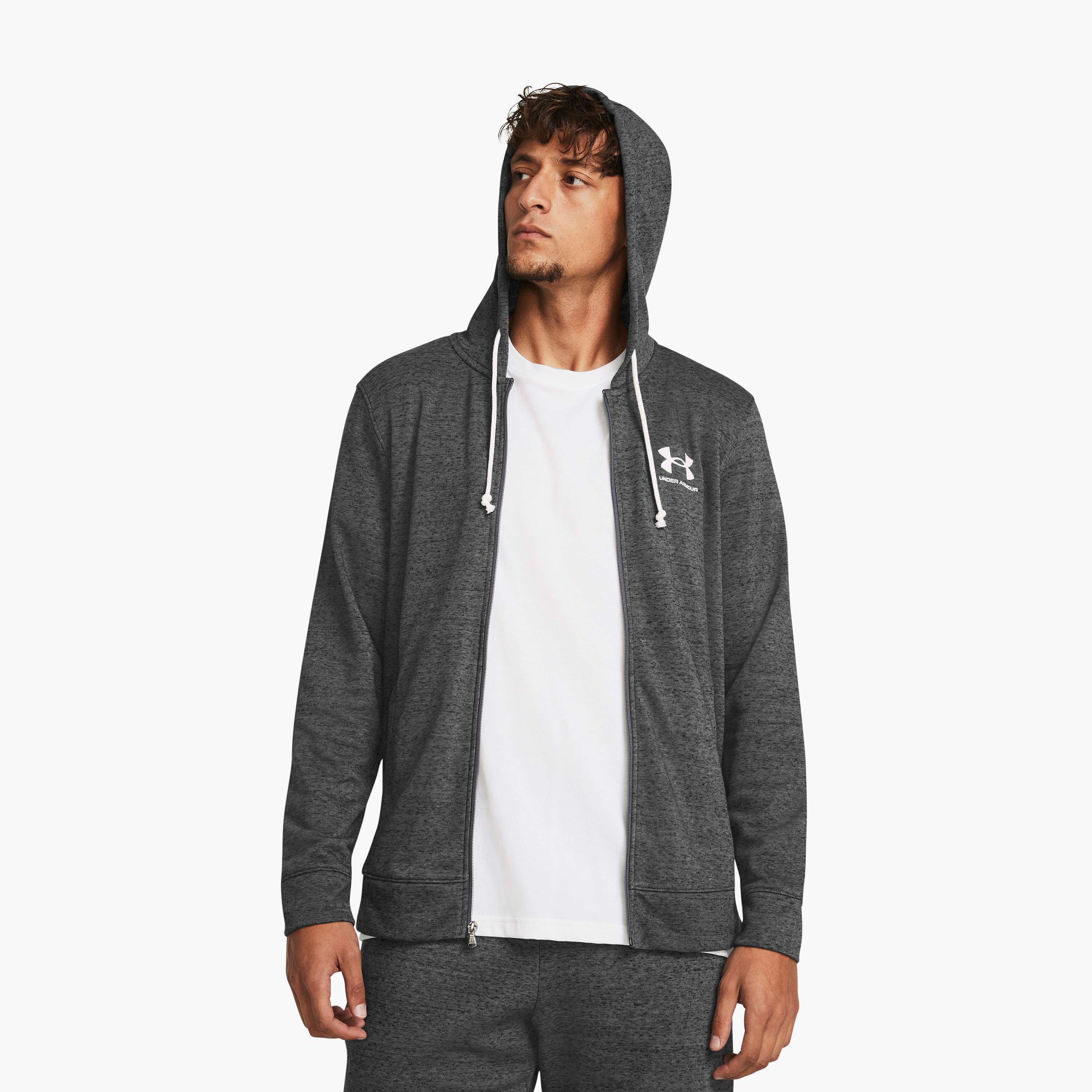 أندر آرمور- هودي رجالي   بشعار Rival Terry  بسحاب كامل 1370409 | OE-men-clothing-sportswearandactivewear-hoodiesandsweatshirts-image-1