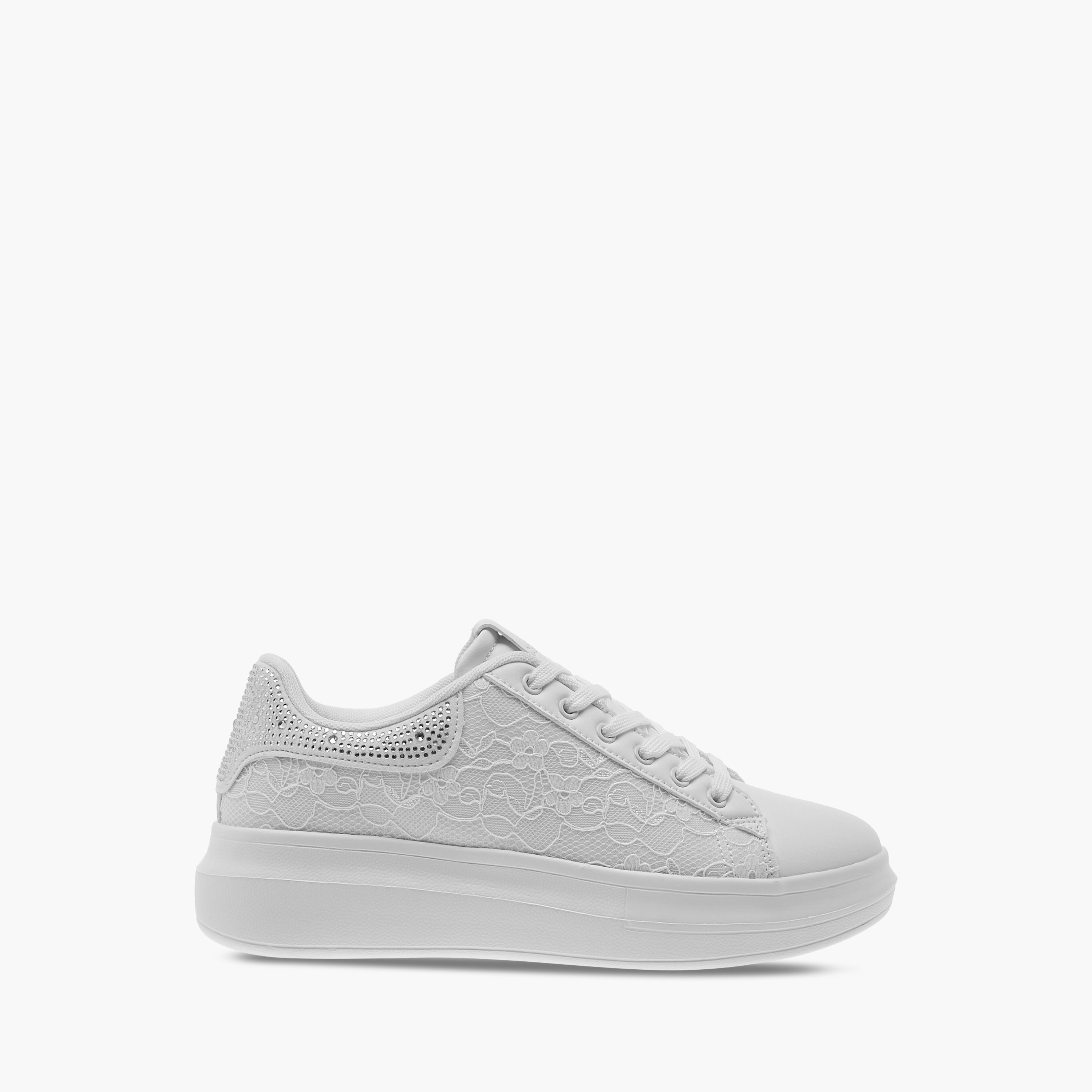 حذاء سنيكرز بدانتيل بارز الملمس ورباط إغلاق للنساء من سيليست-women-shoes-sneakers-image-3