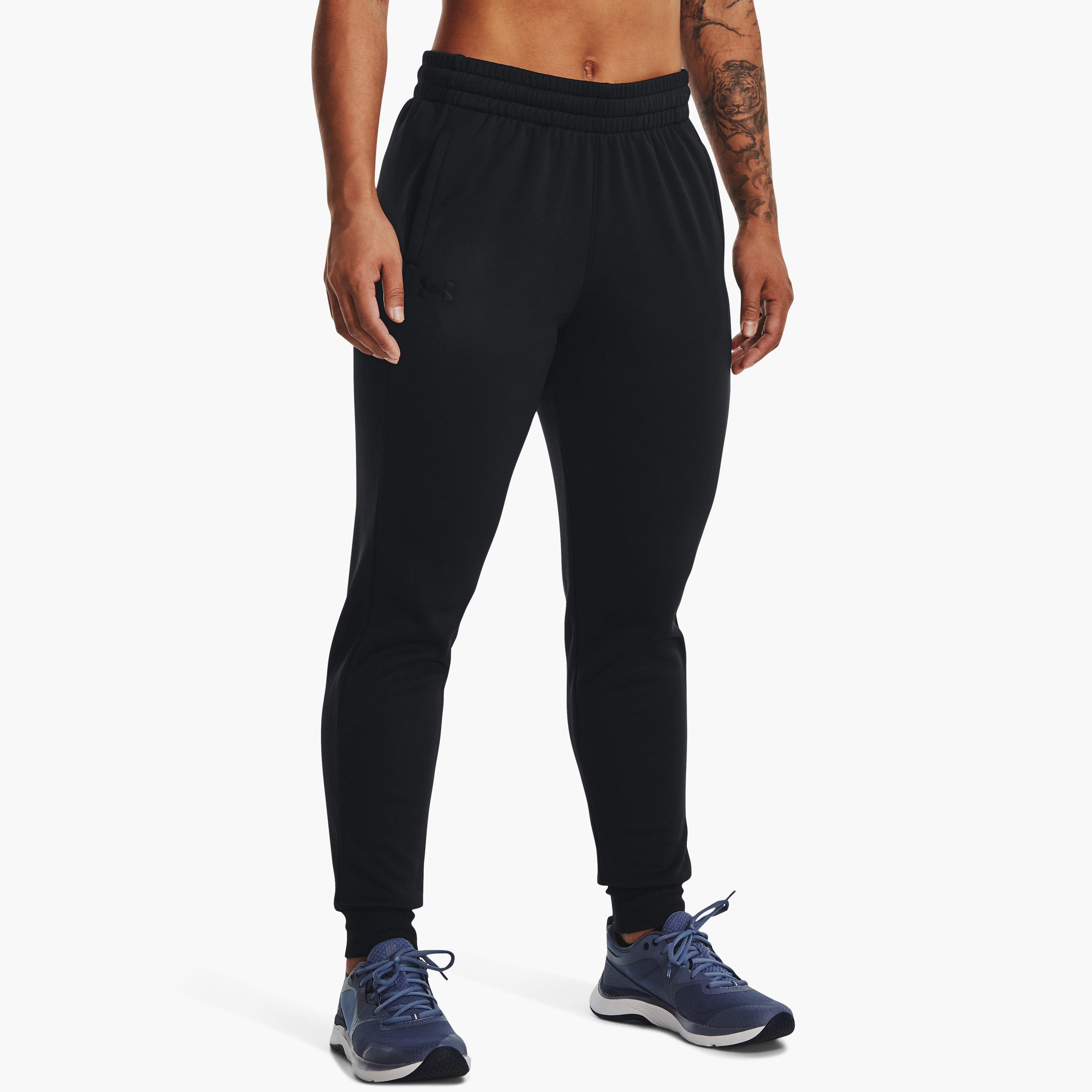 بنطلون رياضي سادة متوسط الارتفاع من الصوف من اندر ارمور | 1373054-women-clothing-bottoms-joggers-image-1