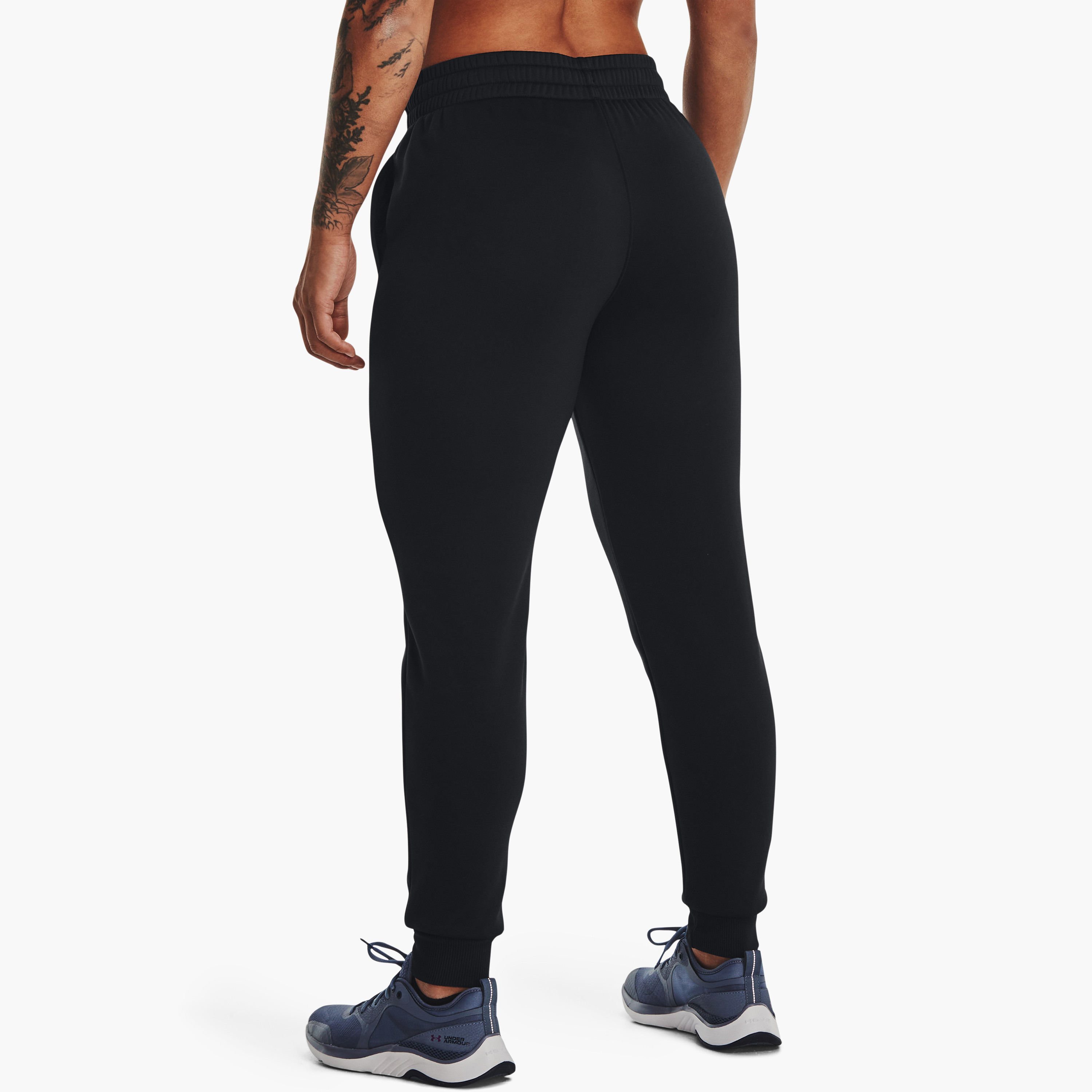 بنطلون رياضي سادة متوسط الارتفاع من الصوف من اندر ارمور | 1373054-women-clothing-bottoms-joggers-image-4