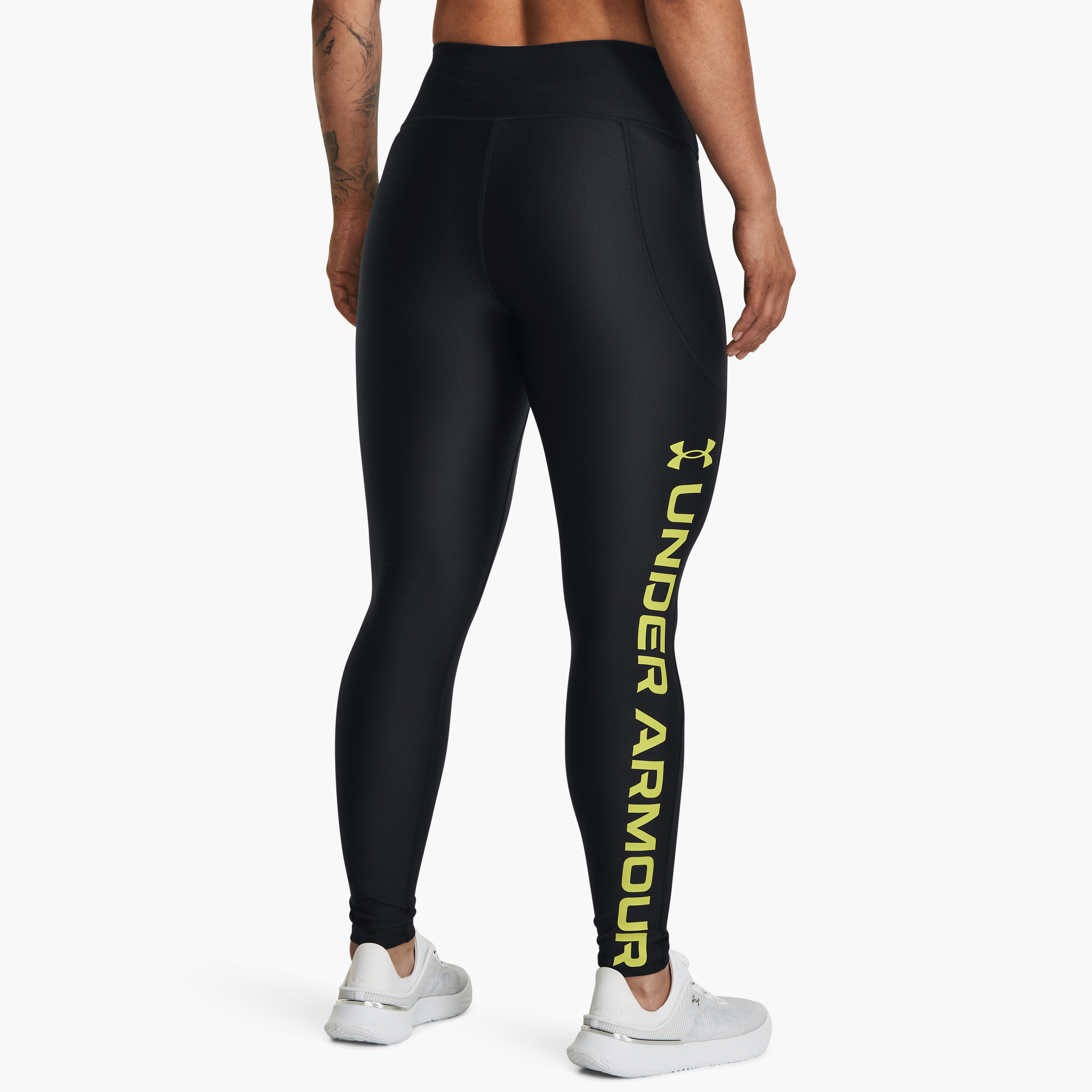 بنطلون ضيقة بخصر مرتفع مطبوع عليه علامة تجارية من اندر ارمر | 1376327-women-clothing-bottoms-leggings-image-8