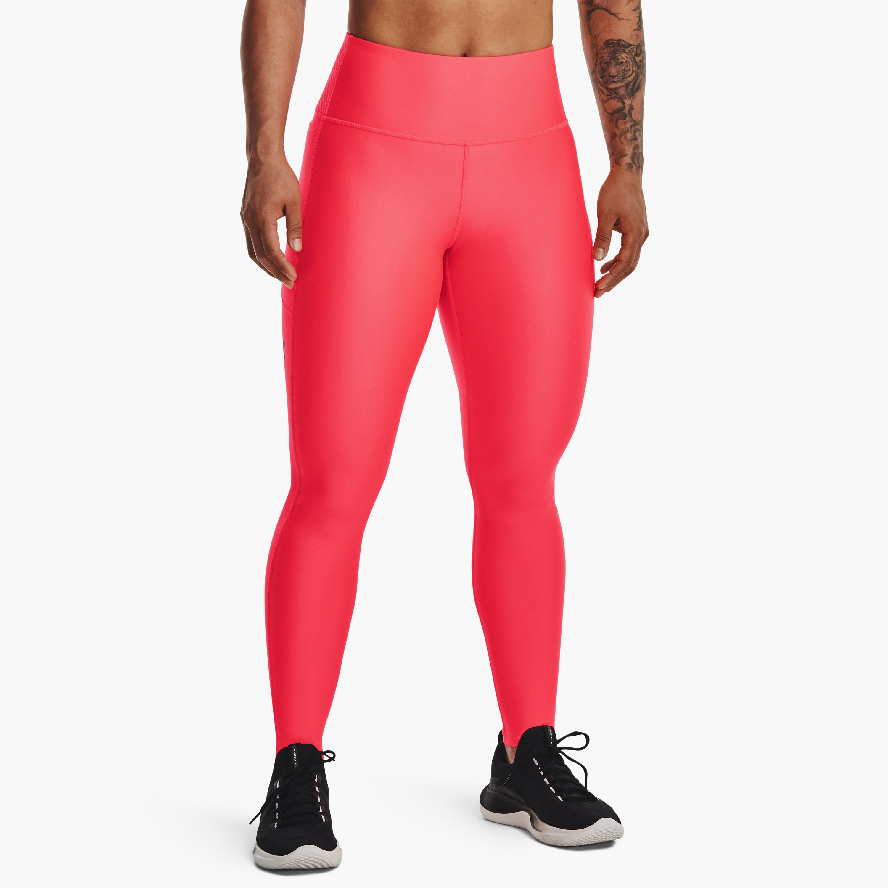 بنطلون ضيقة بخصر مرتفع مطبوع عليه علامة تجارية من اندر ارمر | 1376327-women-clothing-bottoms-leggings-image-9