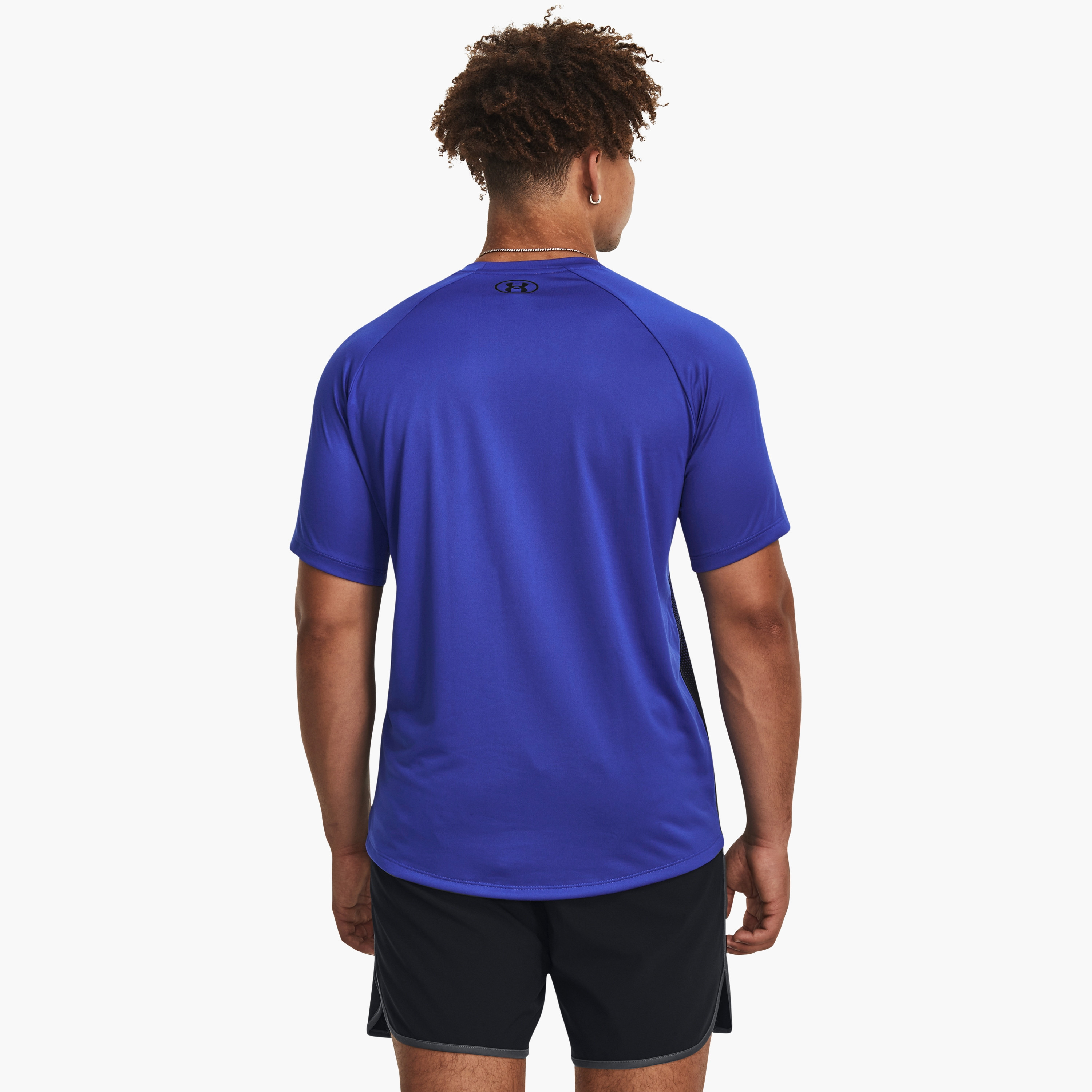 تي شيرت بأكمام قصيرة وياقة دائرية وطبعات من اندر ارمر تيك فيد | 1377053-men-clothing-sportswearandactivewear-tshirtsandpolos-image-8