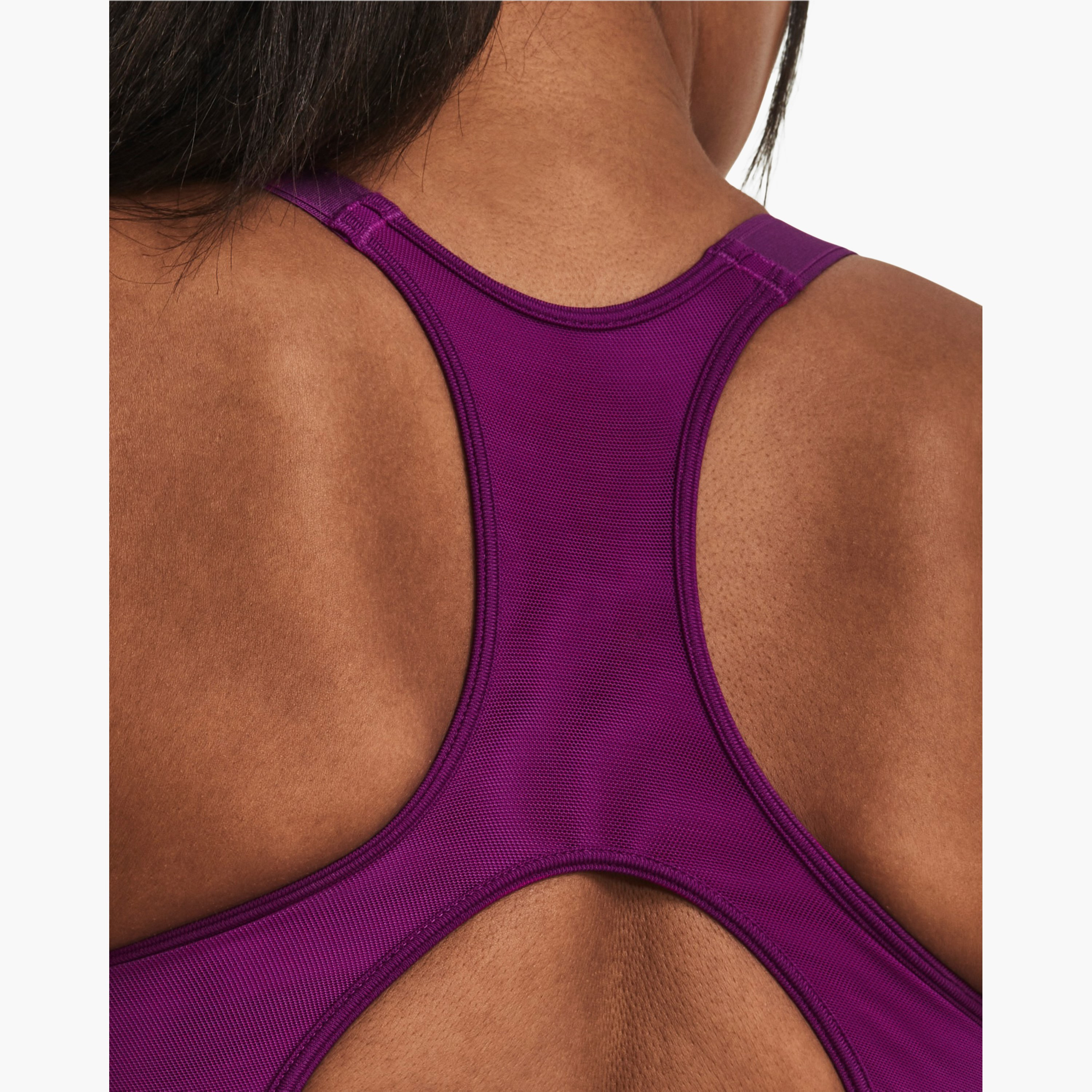 Under Armour HG High Logo Scoop Neck Sleeveless Sports Bra | 1379195-women-clothing-sportswearandactivewear-sportsbras-image-2