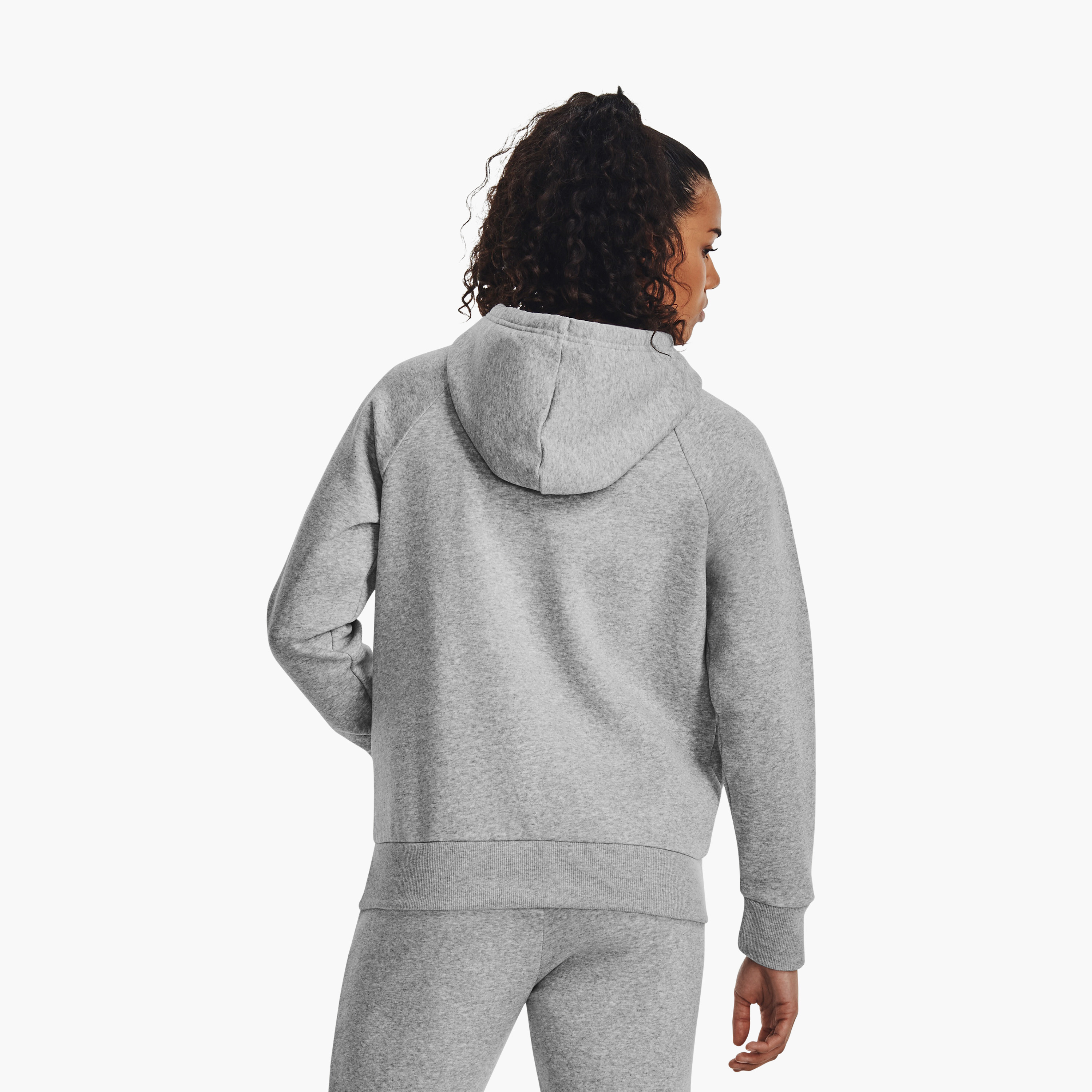أندر آرمور- هودي نسائي   بشعار Rival Fleece كبير 1379501 | OE-sports-women-clothing-hoodiesandsweatshirts-image-4