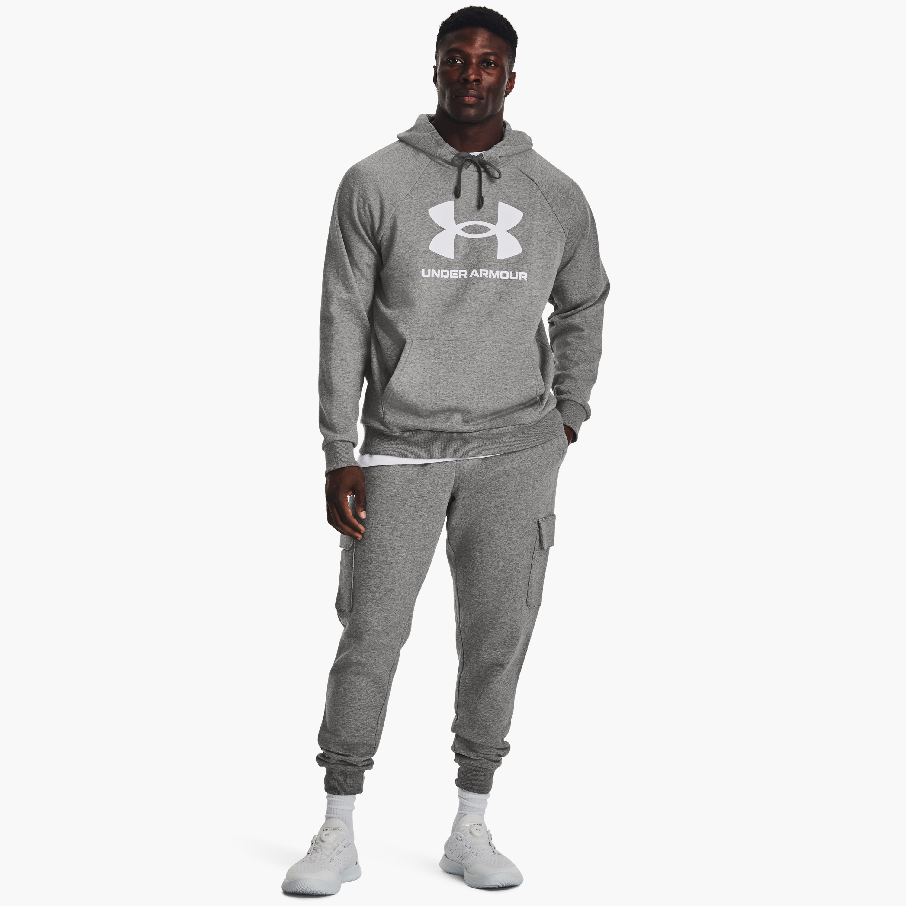 هوديس بغطاء للرأس وأكمام طويلة وشعار مطبوع من اندر ارمور | 1379758-men-winterwear-hoodiesandsweatshirts-image-6