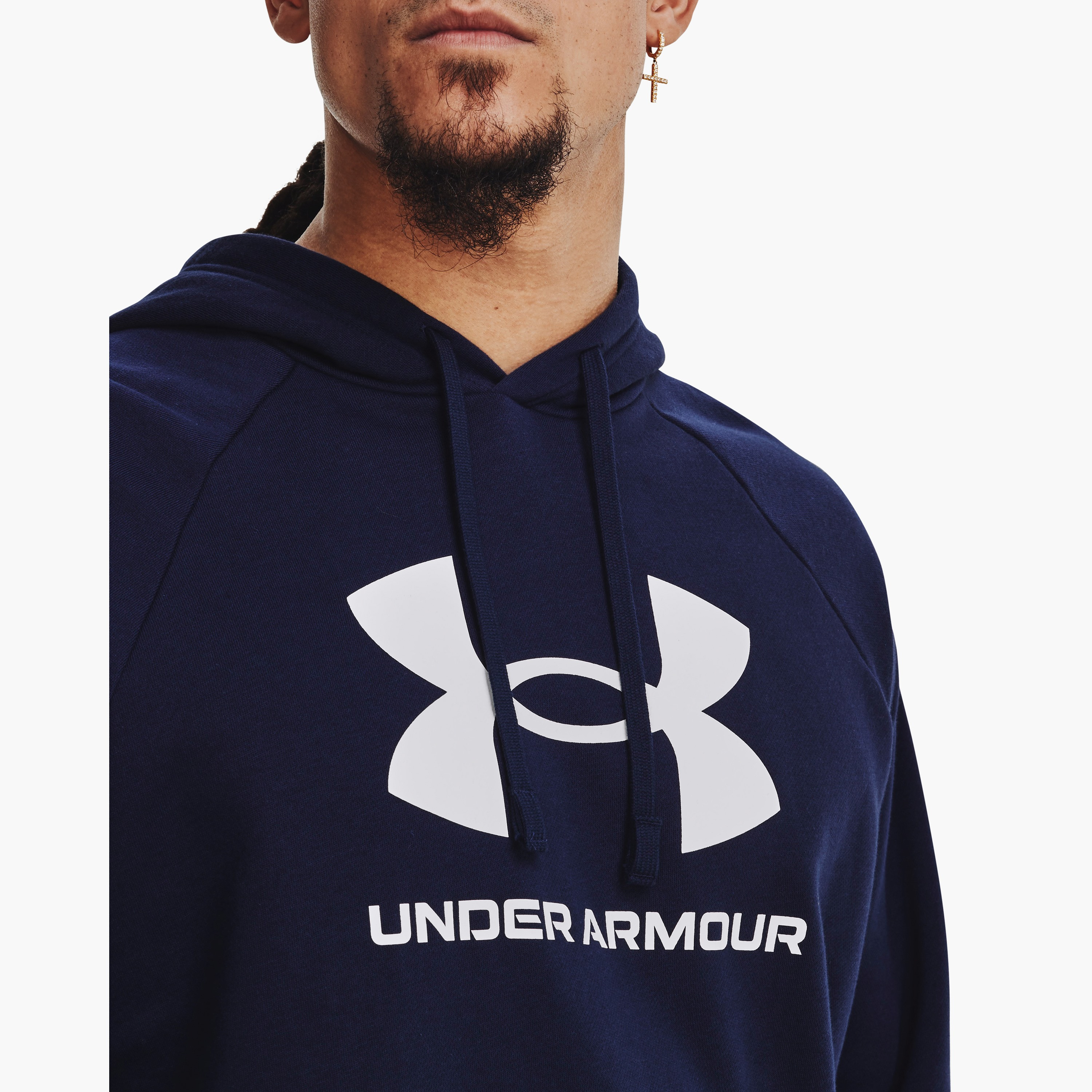 هوديس بغطاء للرأس وأكمام طويلة وشعار مطبوع من اندر ارمور | 1379758-men-winterwear-hoodiesandsweatshirts-image-11