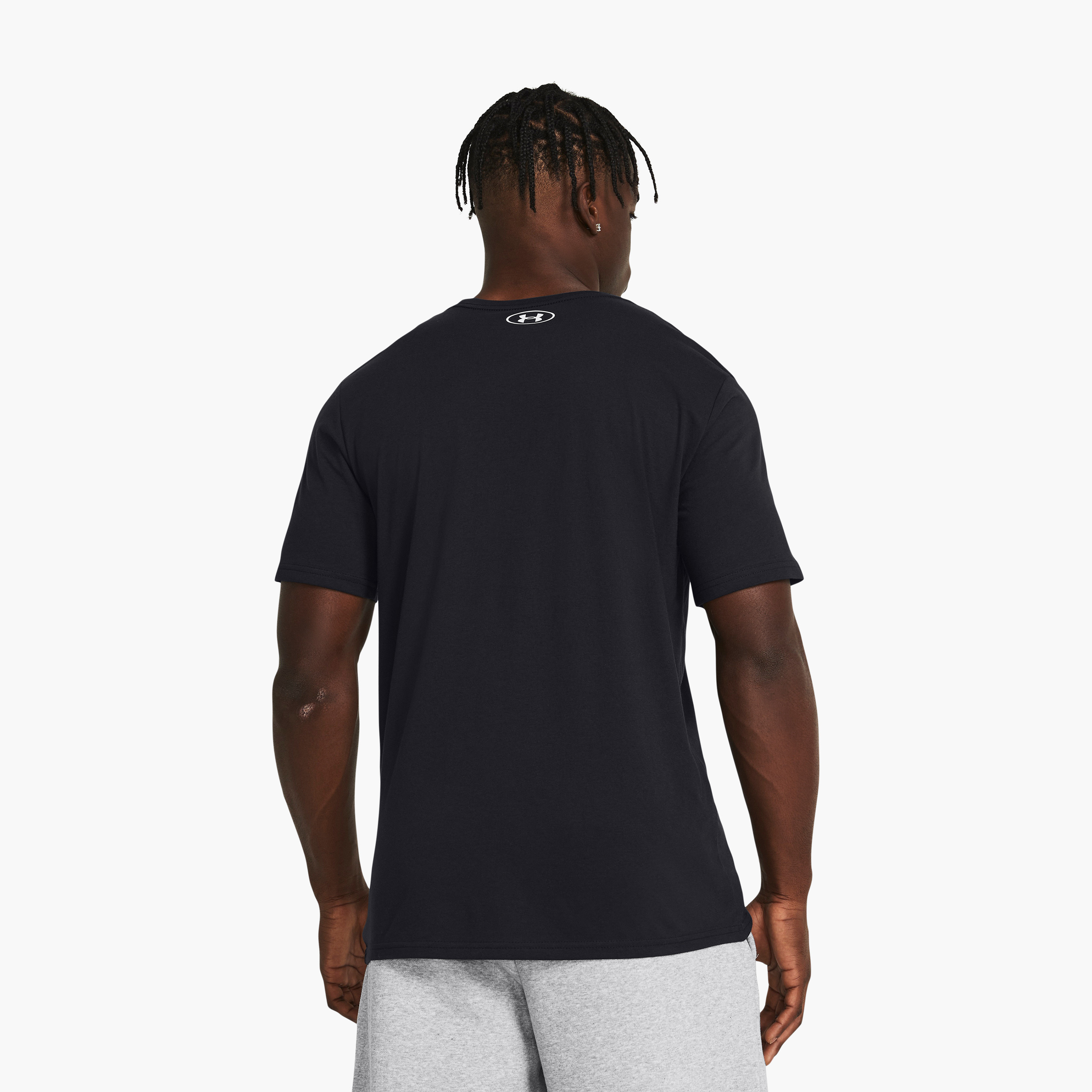 اندر ارمر تيشيرت جي أل فاونديشن للرجال 1382915-001 | OE-men-clothing-sportswearandactivewear-tshirtsandpolos-image-2