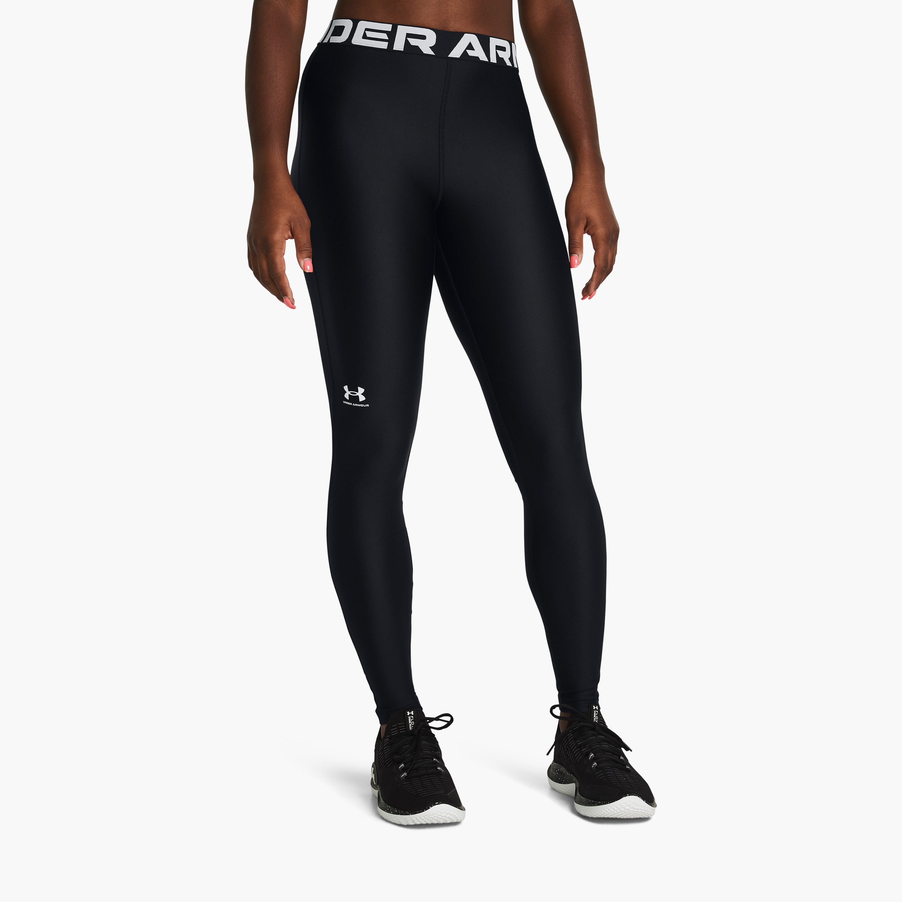 اندر ارمر ليقنز هيت جير اوثينتيك للنساء 1383559-001 |OE-women-clothing-bottoms-leggings-image-1