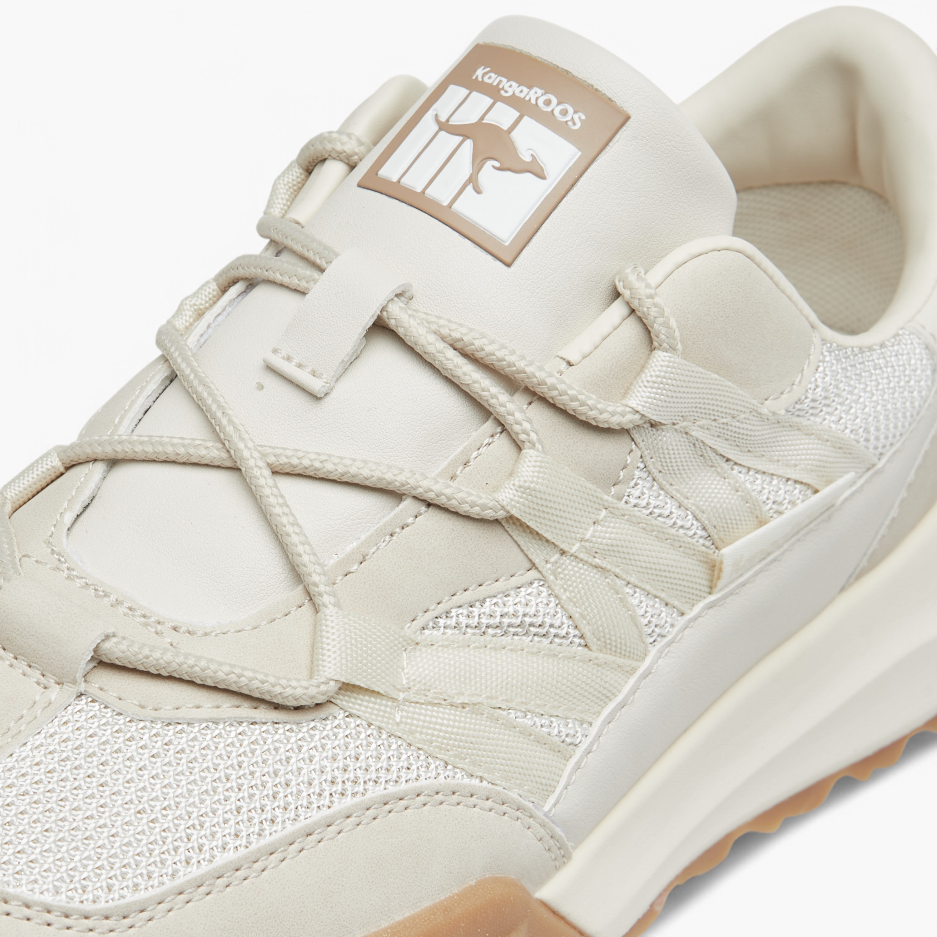 حذاء رياضي سهل الارتداء بارز الملمس للنساء من كانجاروز-sports-women-shoes-image-5