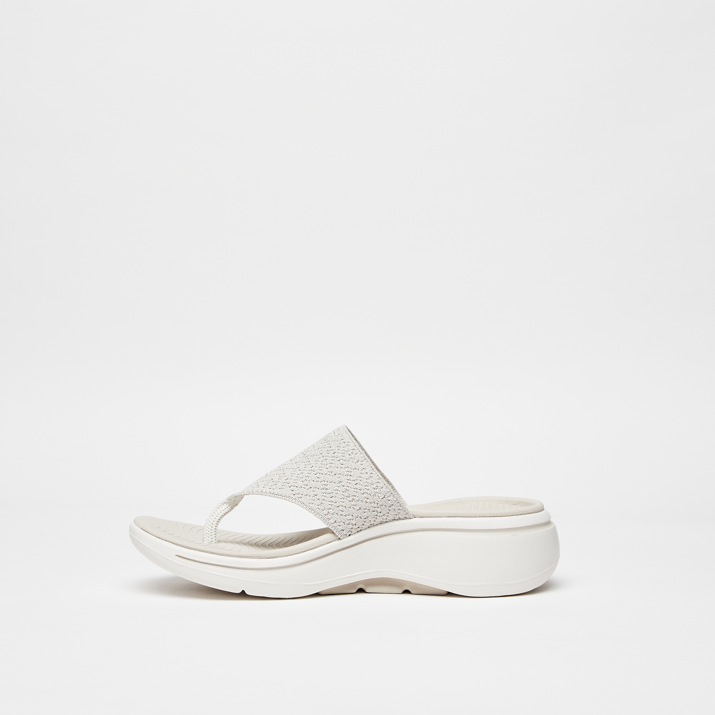 سكيتشرز حذاء جو ووك ارتش فيت للنساء 140221-NAT | OE-women-shoes-sandals-flats-image-3