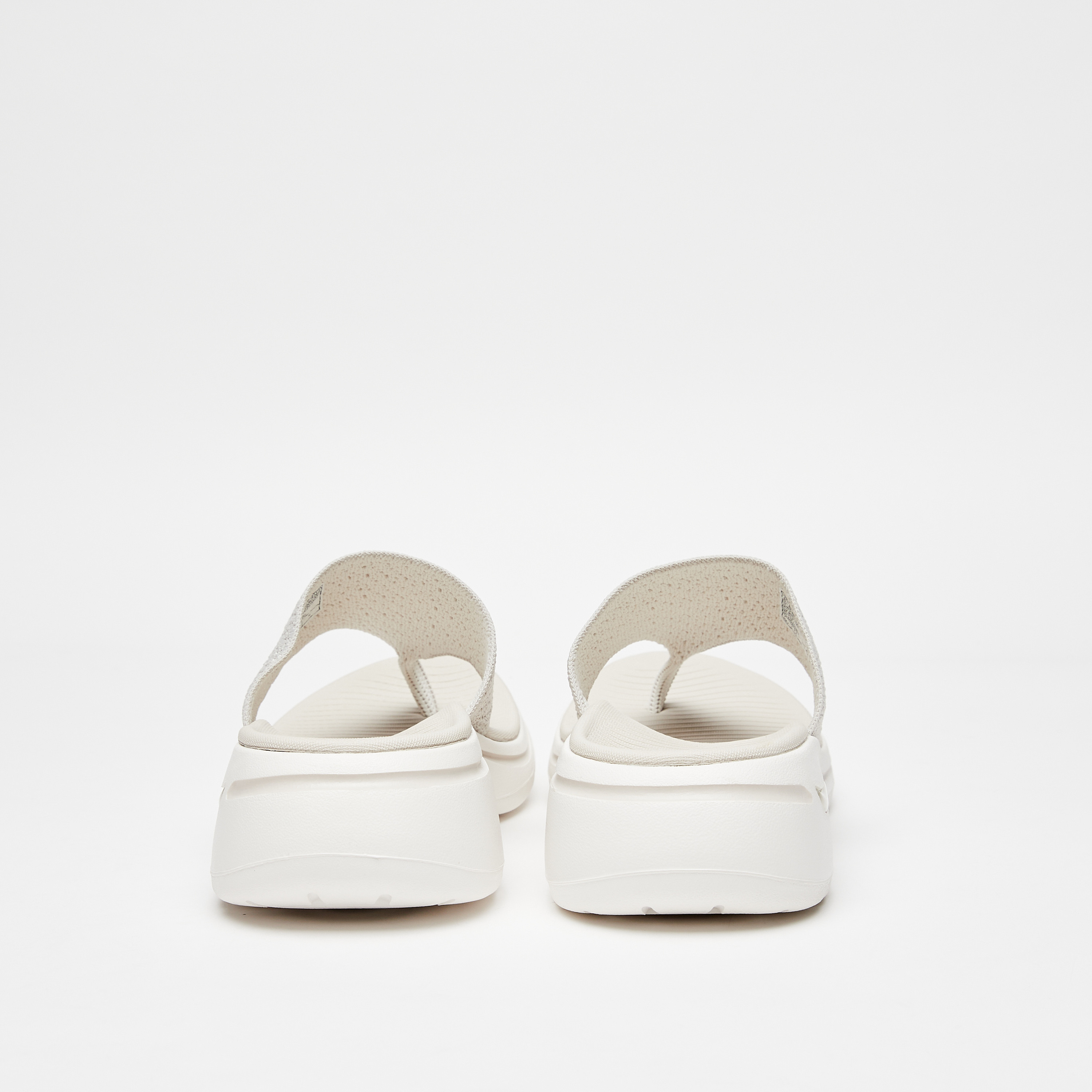 سكيتشرز حذاء جو ووك ارتش فيت للنساء 140221-NAT | OE-women-shoes-sandals-flats-image-5