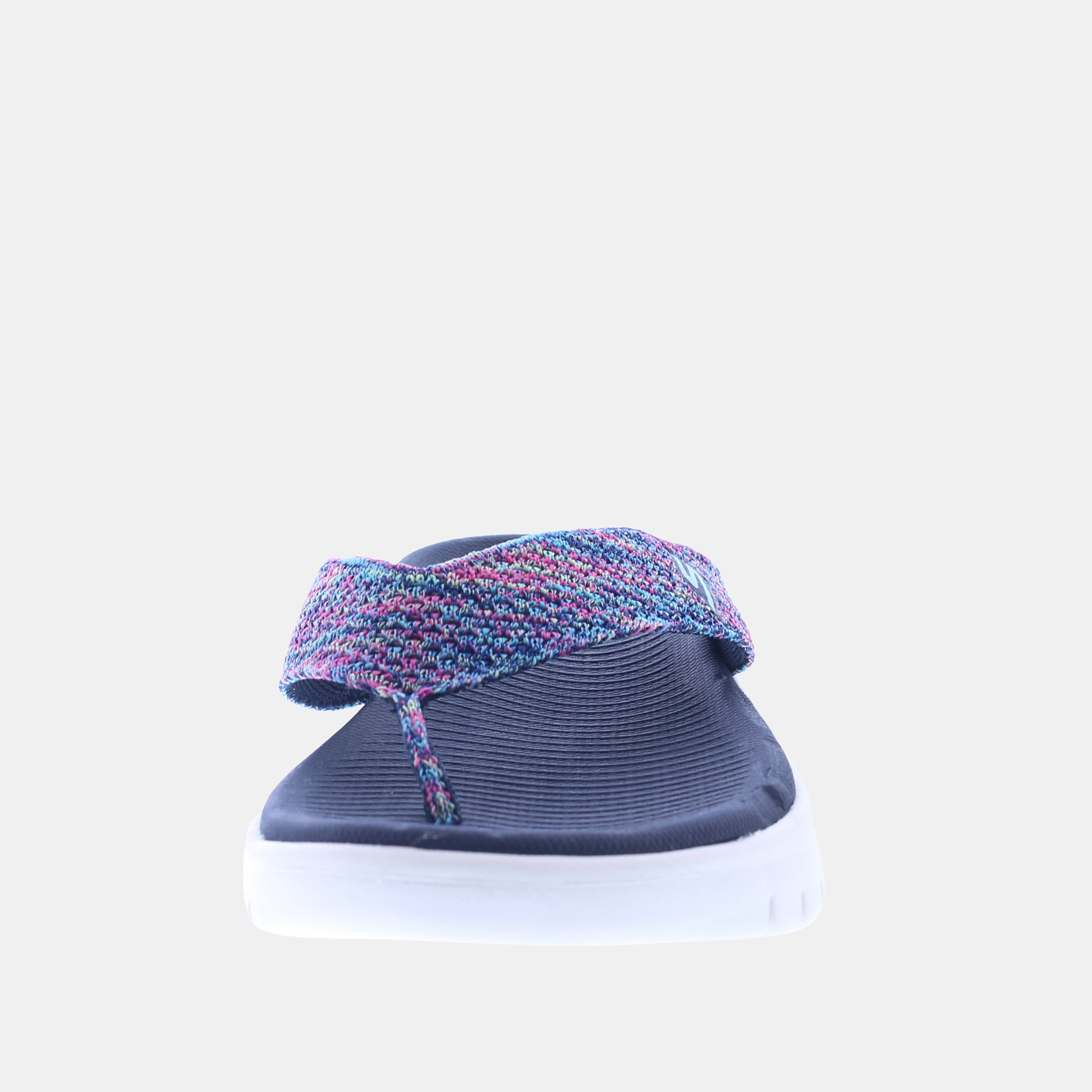 شبشب بإصبع سهل الارتداء وبارز الملمس للنساء من سكيتشرز-women-shoes-flipflopsandslides-image-2