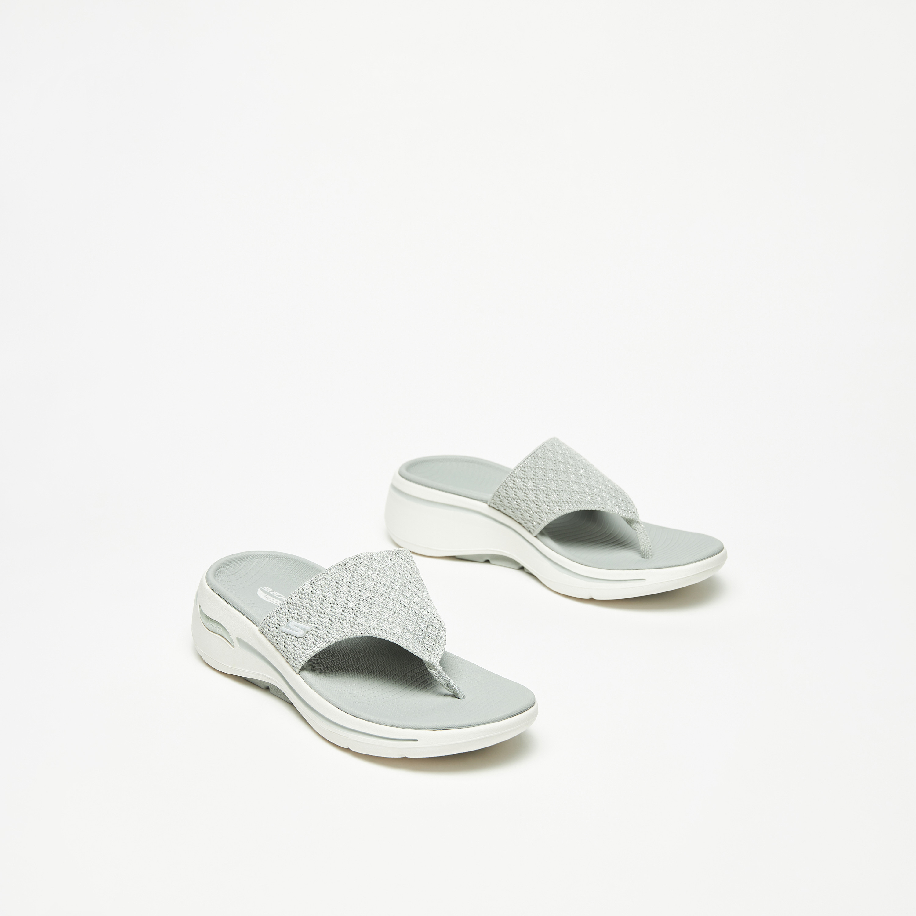 سكيتشرز جو ووك صندل حرائي 140803 | OE-women-shoes-sandals-flats-image-1