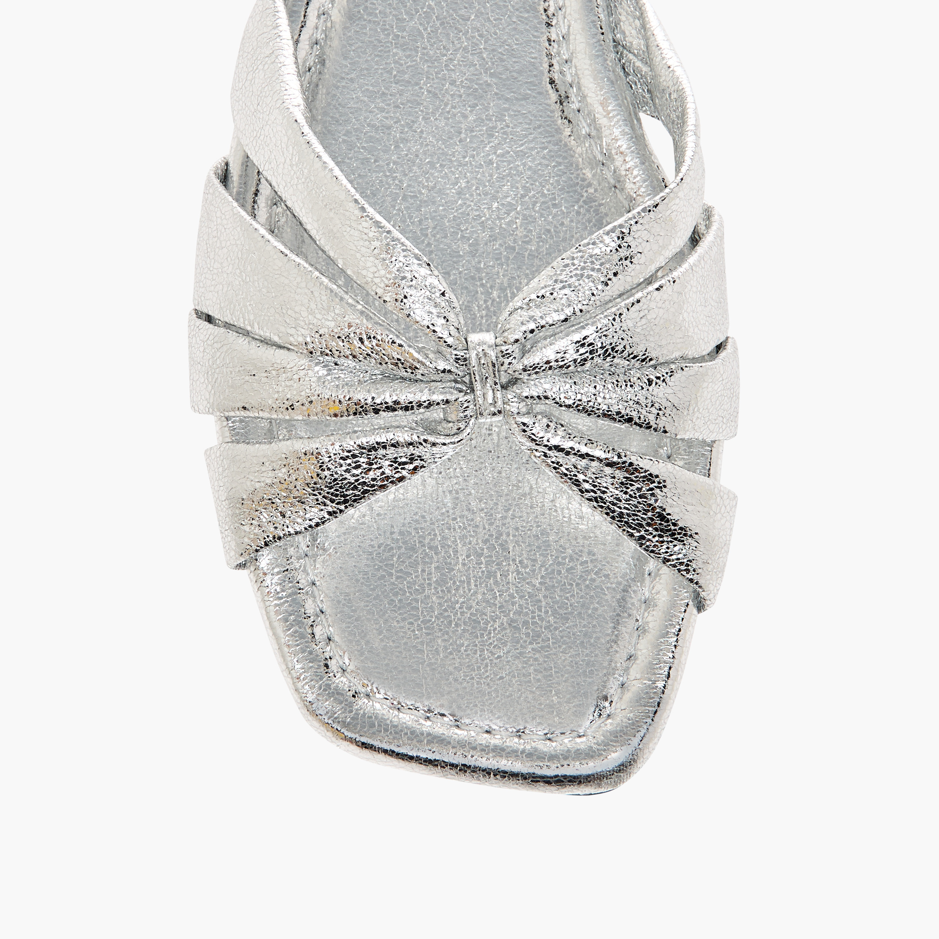 صندل مسطح ميتاليك سهل الارتداء للنساء من سيليست-women-shoes-flats-sandals-image-9