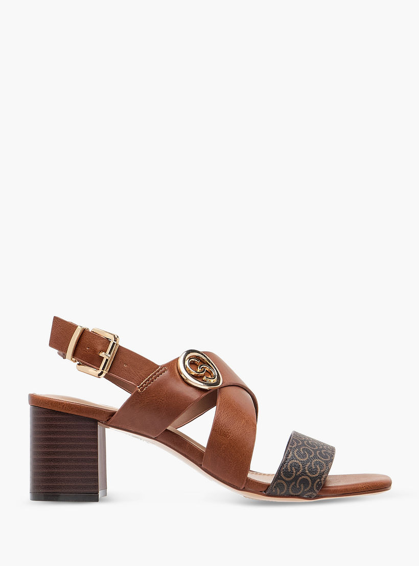 صندل بكعب عريض وطبعات مونوجرام للنساء من سيليست-women-shoes-sandals-heeled-image-3