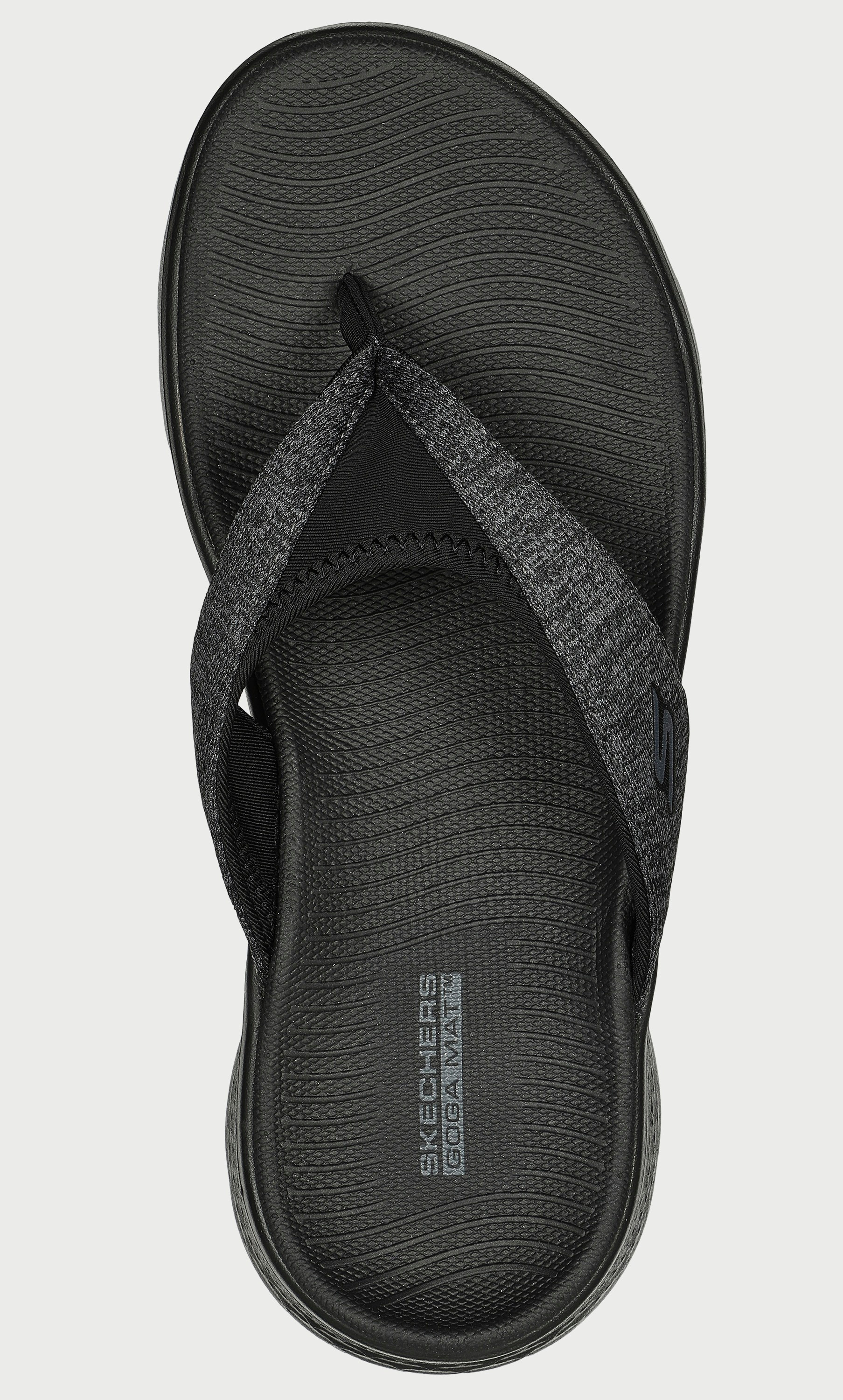 فليب فلوبز من سكيتشرز جو ووك فليكس للنساء مع غوغا مات 141401-women-shoes-flipflopsandslides-image-4
