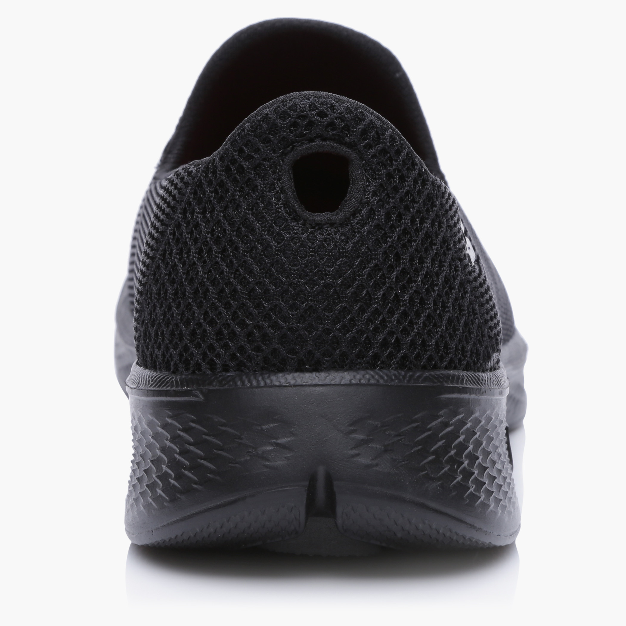 حذاء سهل الارتداء من سكيتشرز-men-shoes-shoecare-image-5