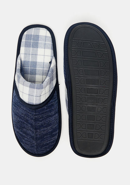 Checked Closed Toe Bedroom Slippers