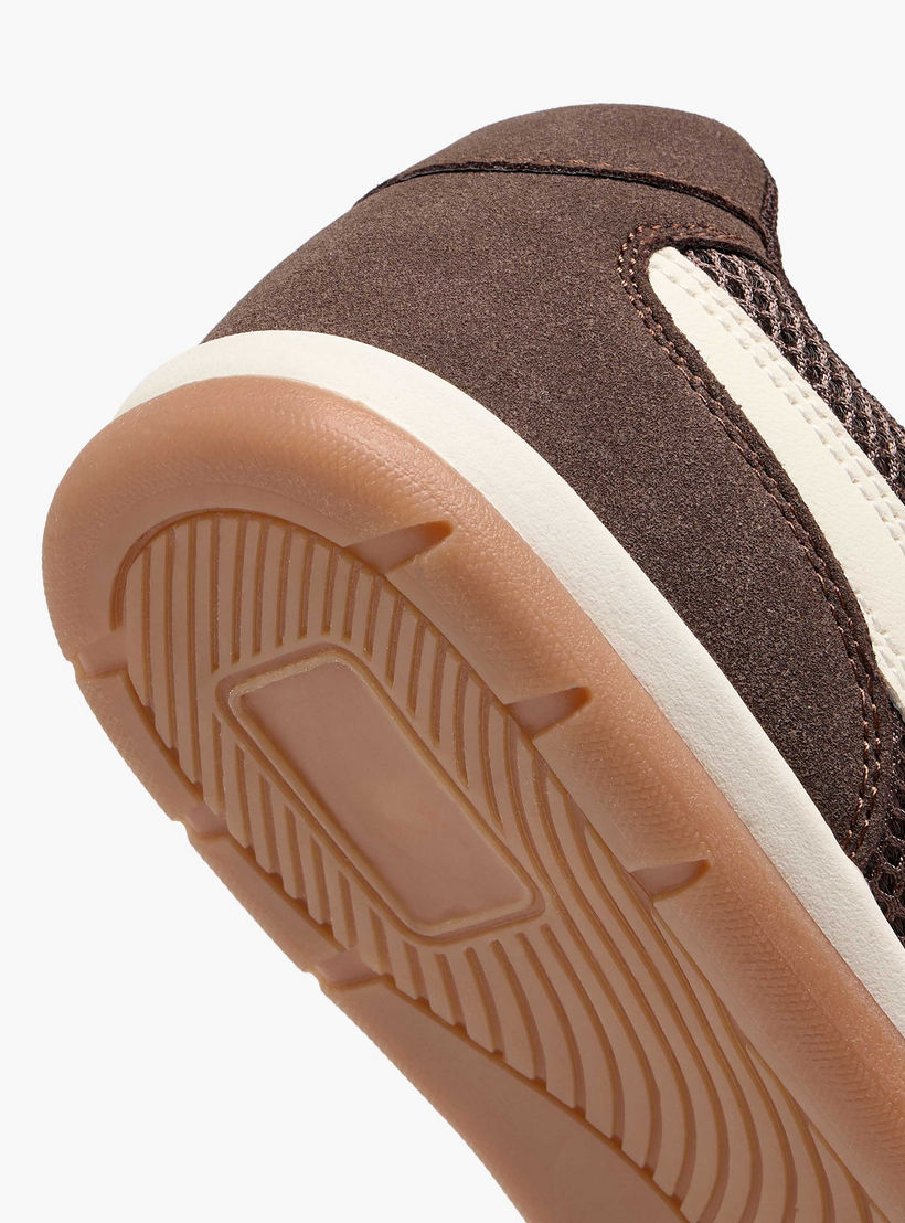 حذاء سنيكرز برباط إغلاق للنساء من سيليست-women-shoes-sneakers-image-5