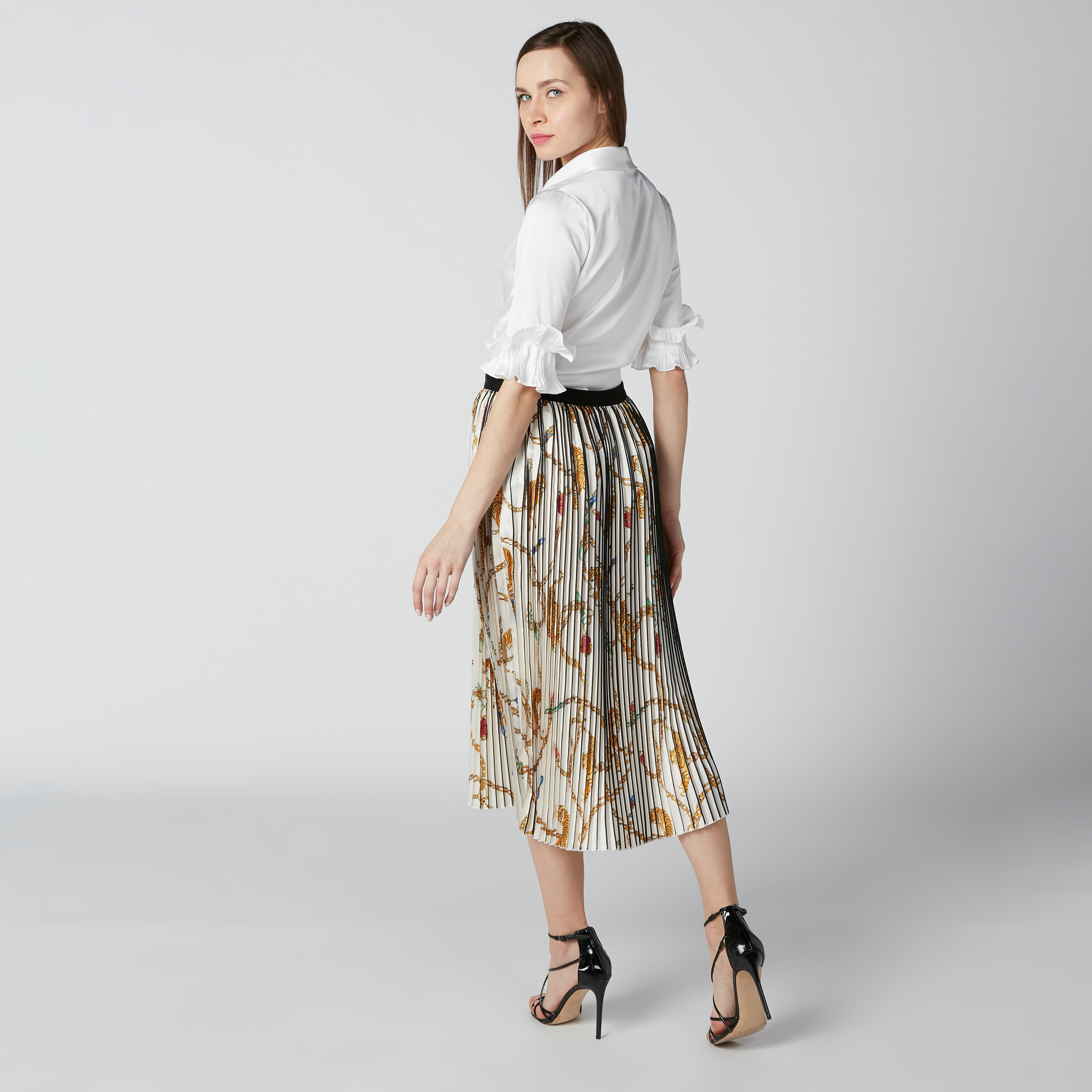 Buy ELLE Printed and Pleated A Line Midi Skirt with Elasticised Waistband Splash UAE