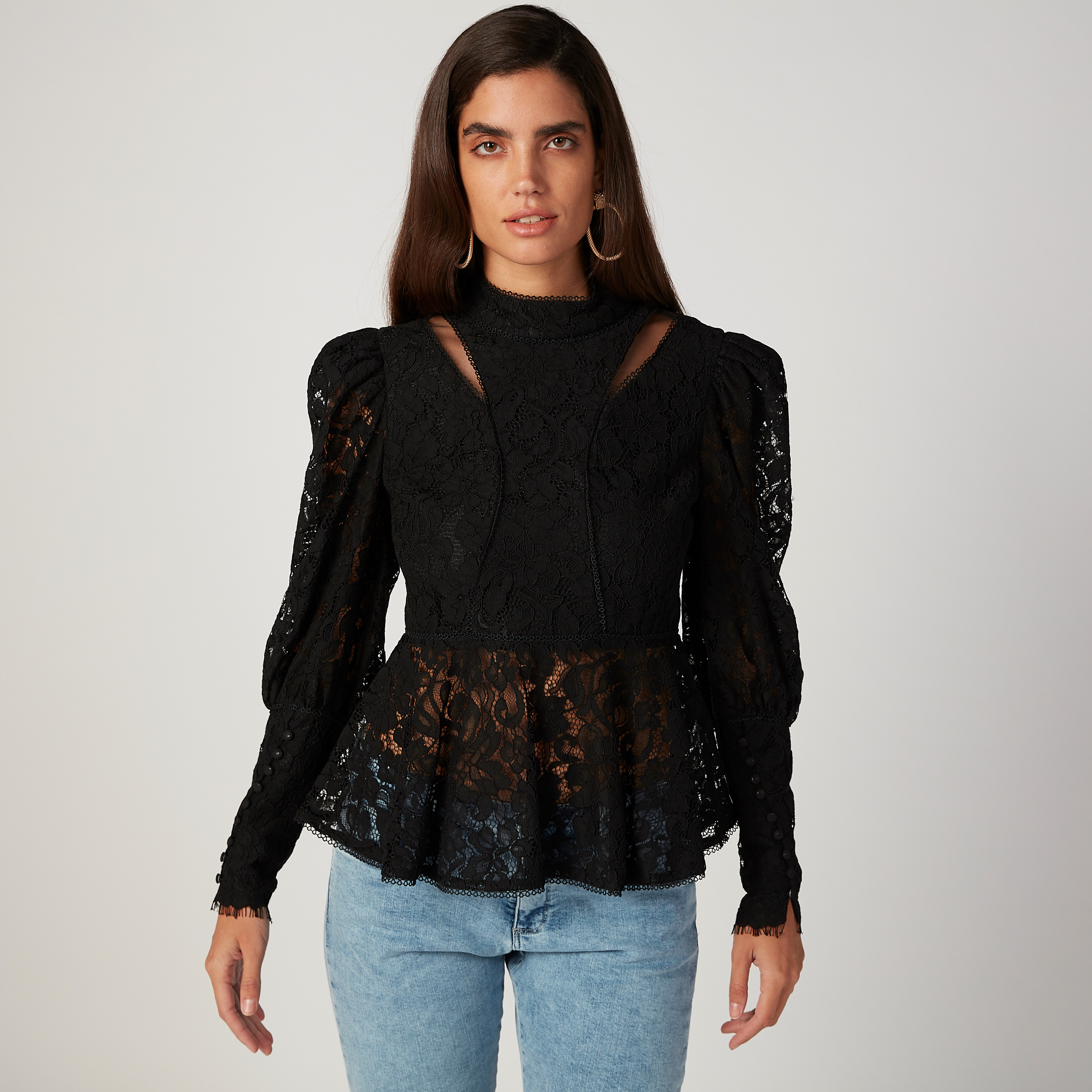 بلوزة دانتيل بياقة عالية وأكمام طويلة من إيل-women-clothing-shirtsandblouses-blouses-image-1