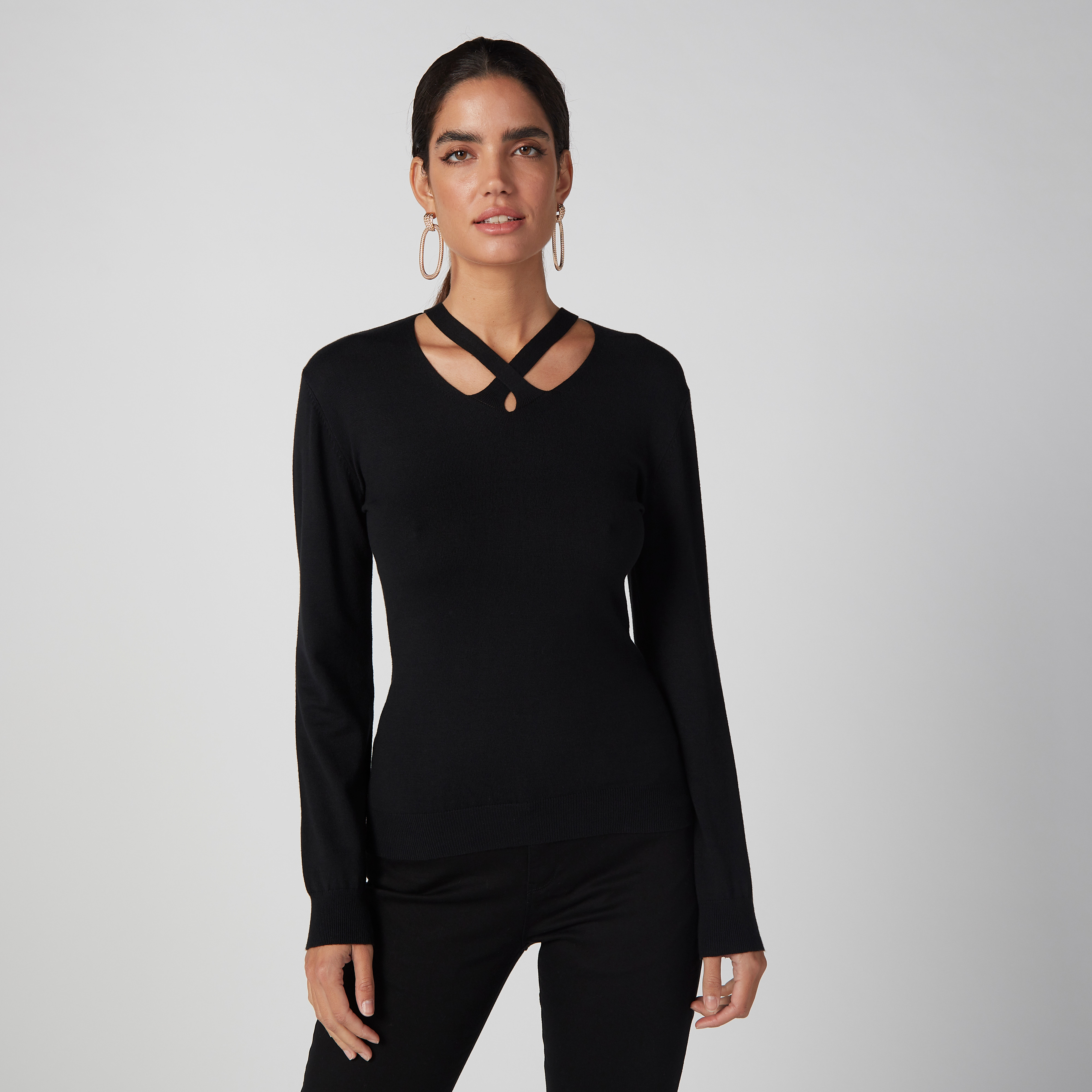 Buy ELLE Plain Top with V neck and Long Sleeves Splash UAE