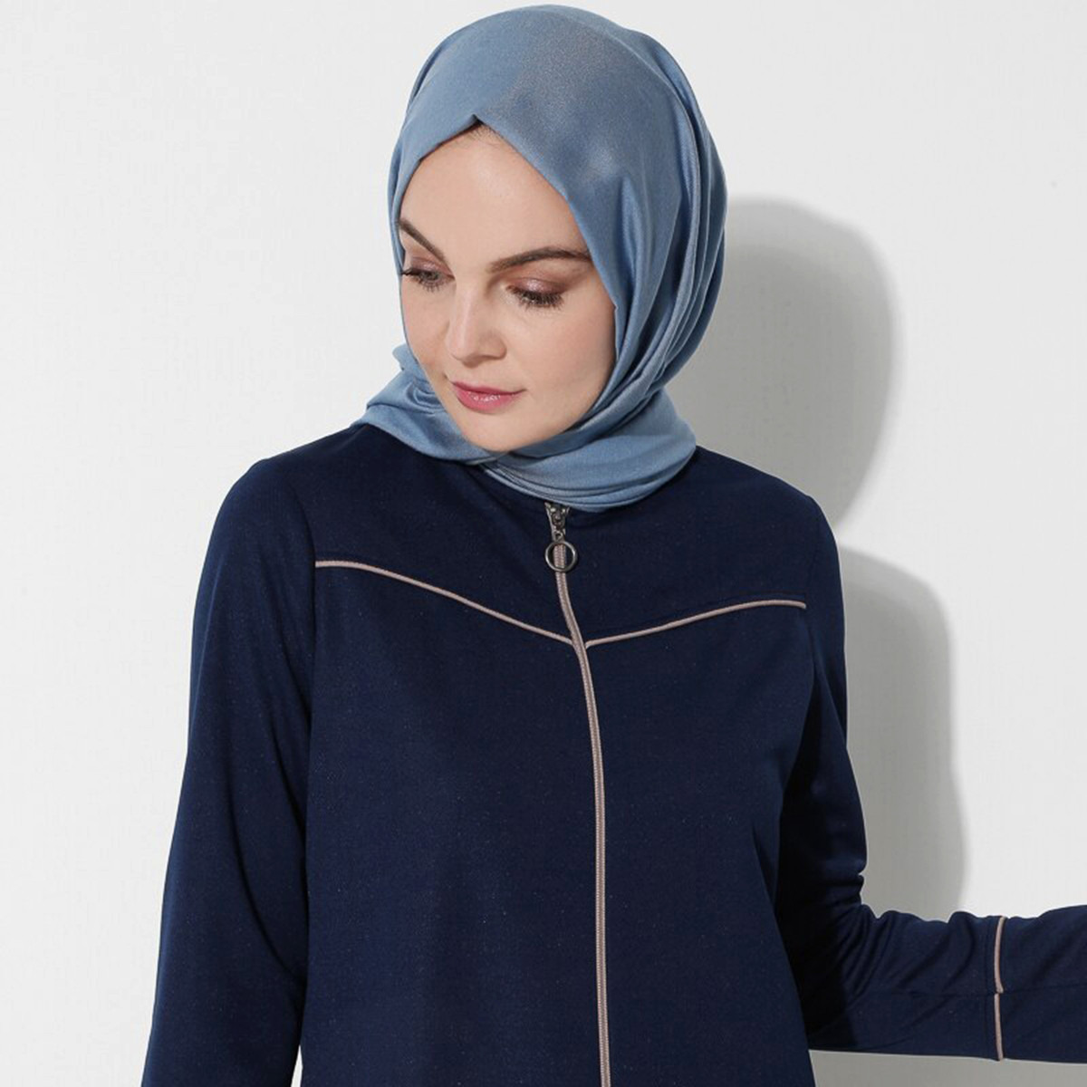 Women Solid Front Zipper Abaya Miss Cazibe By Modanisa-women-arabicclothing-abayas-image-5