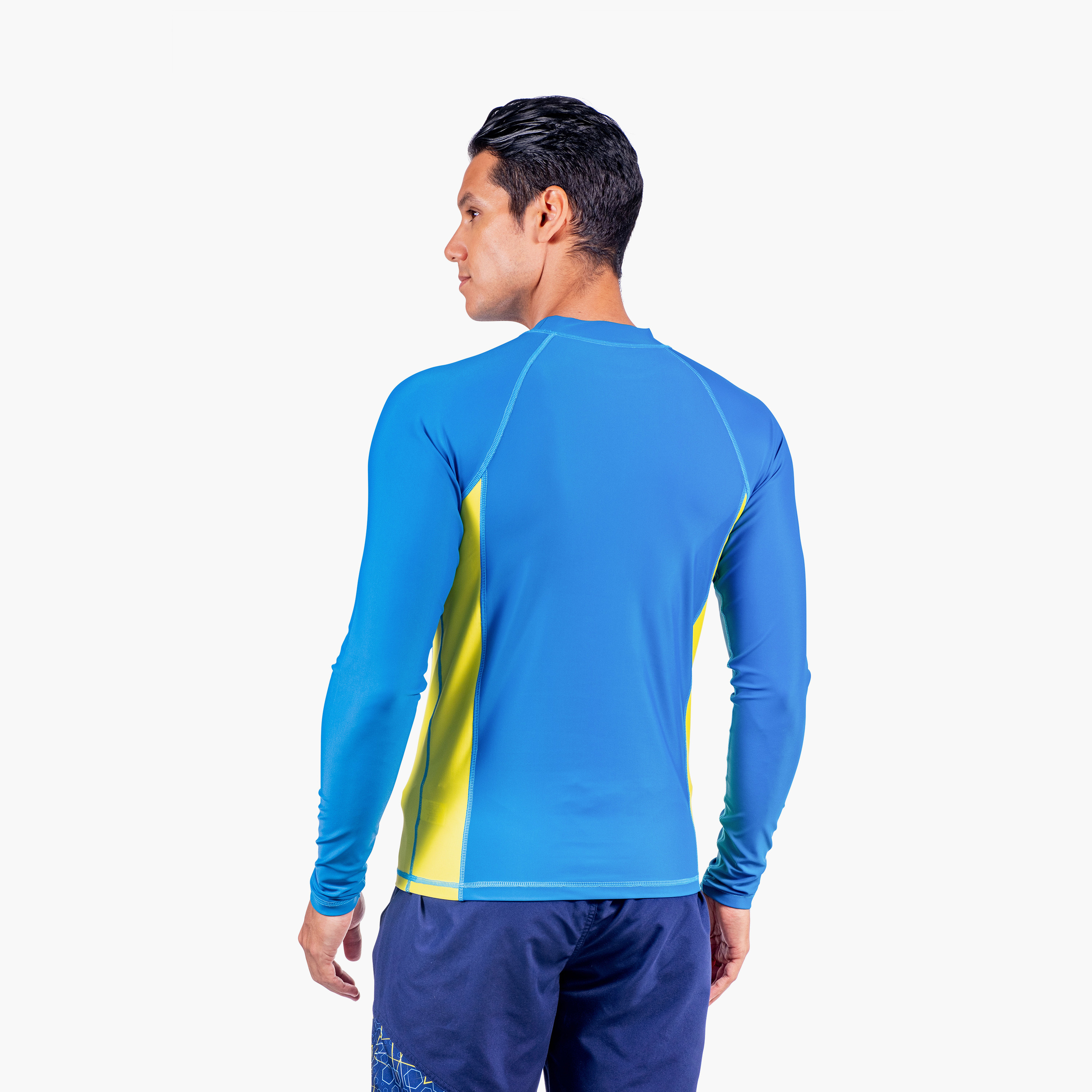 كويغا-  سترة سباحة واقية من الشمس أكمام طويلة للرجال-sports-men-clothing-swimwear-image-5