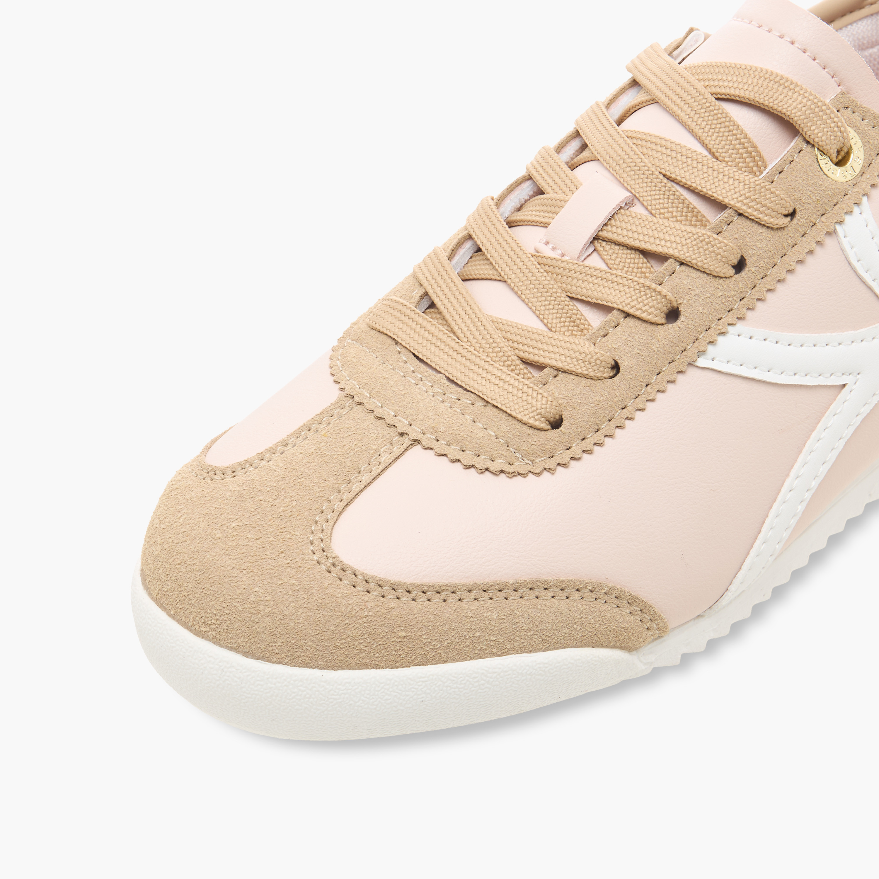 حذاء سنيكرز طول الكاحل برباط إغلاق للنساء من بابريكا-women-shoes-sneakers-image-4