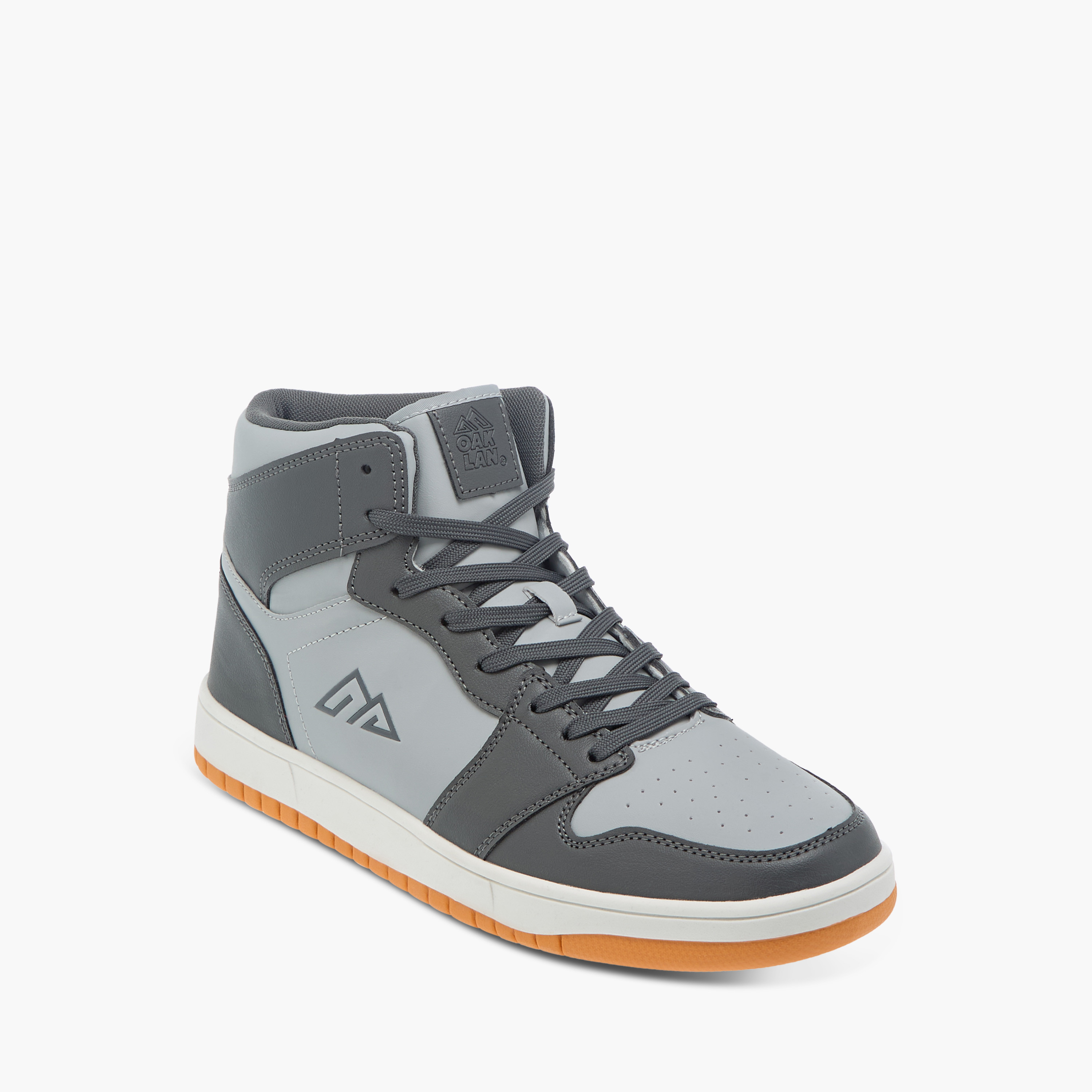 حذاء سنيكرز بألواح ورقبة مرتفعة ورباط إغلاق من أوكلانمن شو إكسبريس-men-shoes-sneakers-image-2