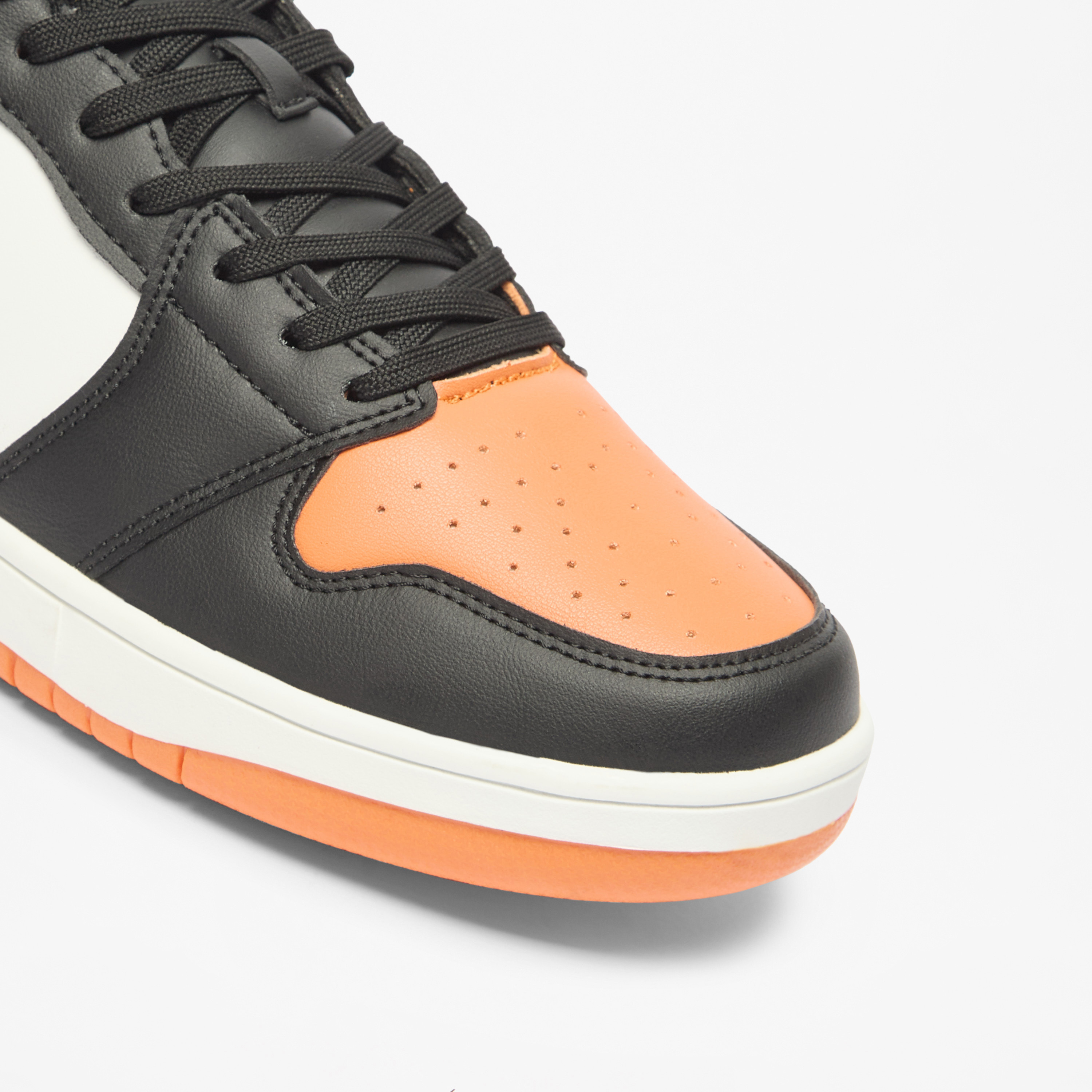 Oaklan by Shoexpress Colourblock Sneakers with Lace-Up Closure-men-shoes-sneakers-image-10