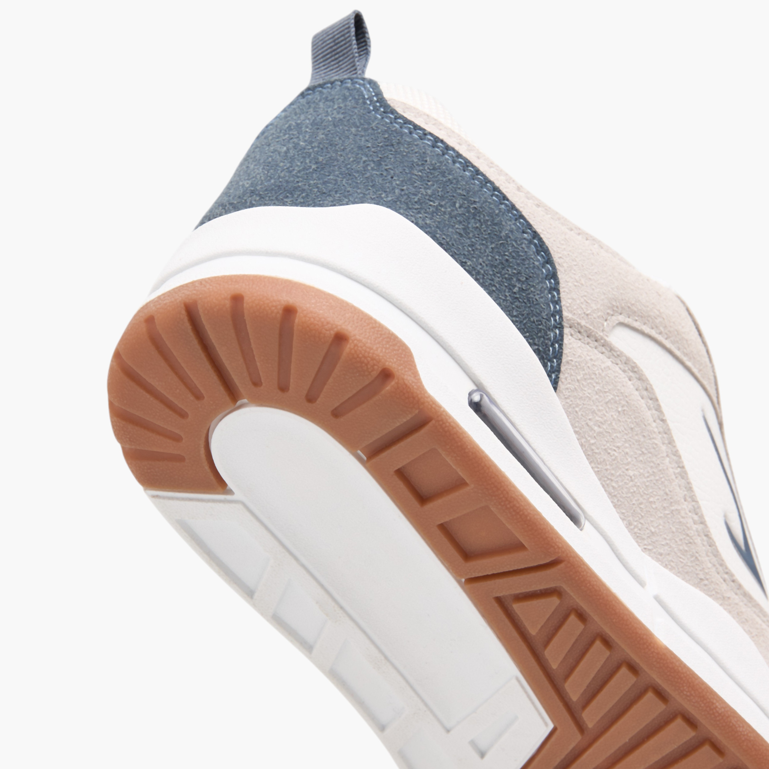 Dash Panelled Sneakers with Lace-Up Closure-men-shoes-sneakers-image-5