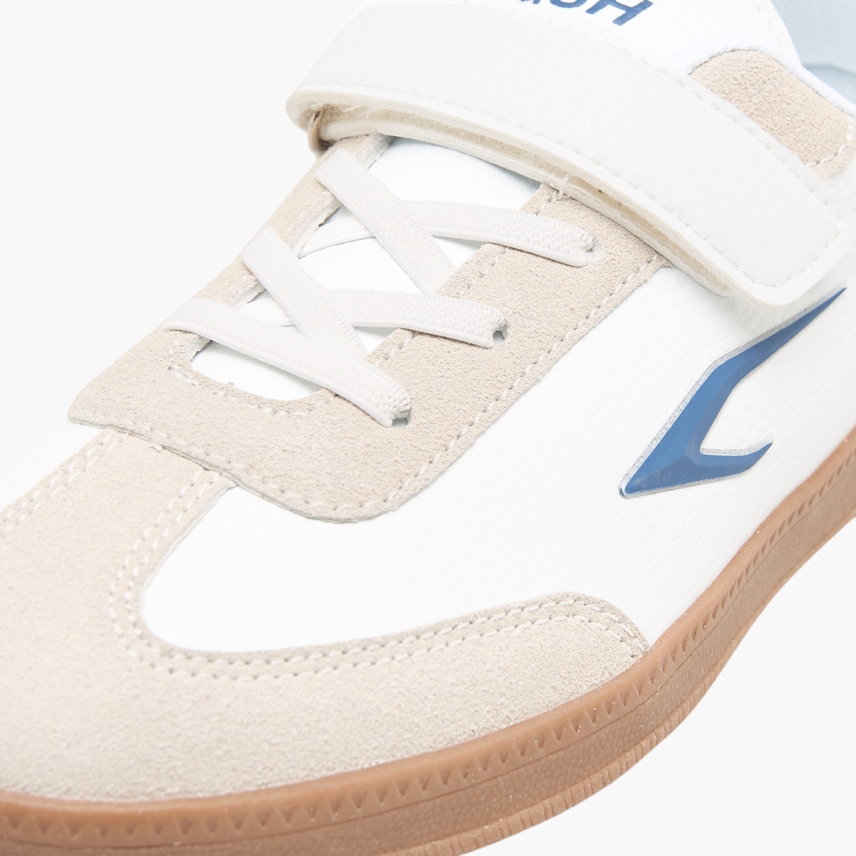Dash Panelled Sports Shoes with Hook and Loop Closure-boys-shoes-sneakers-image-4
