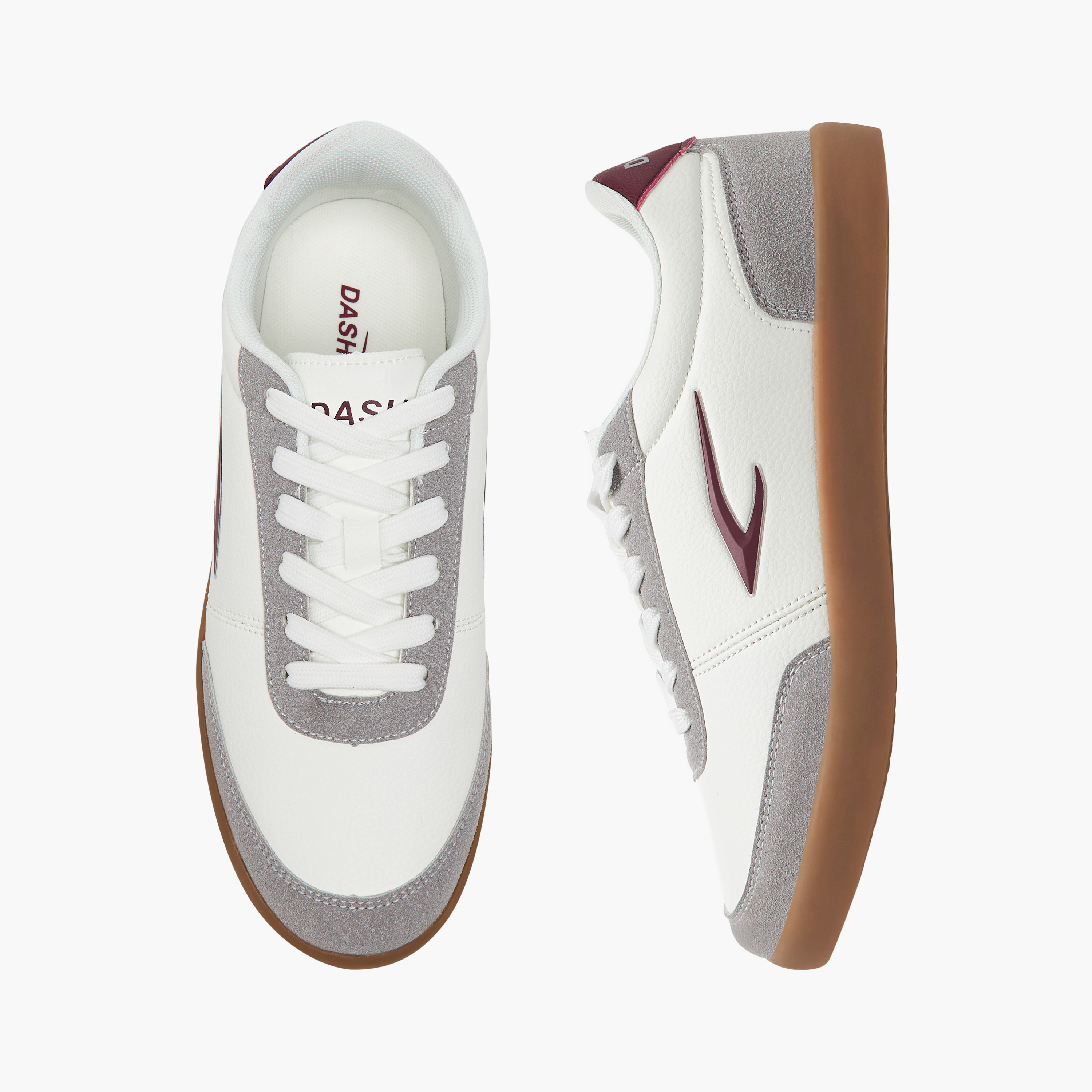 حذاء سنيكرز برباط إغلاق وتفاصيل شعار من داش-women-shoes-sneakers-image-1
