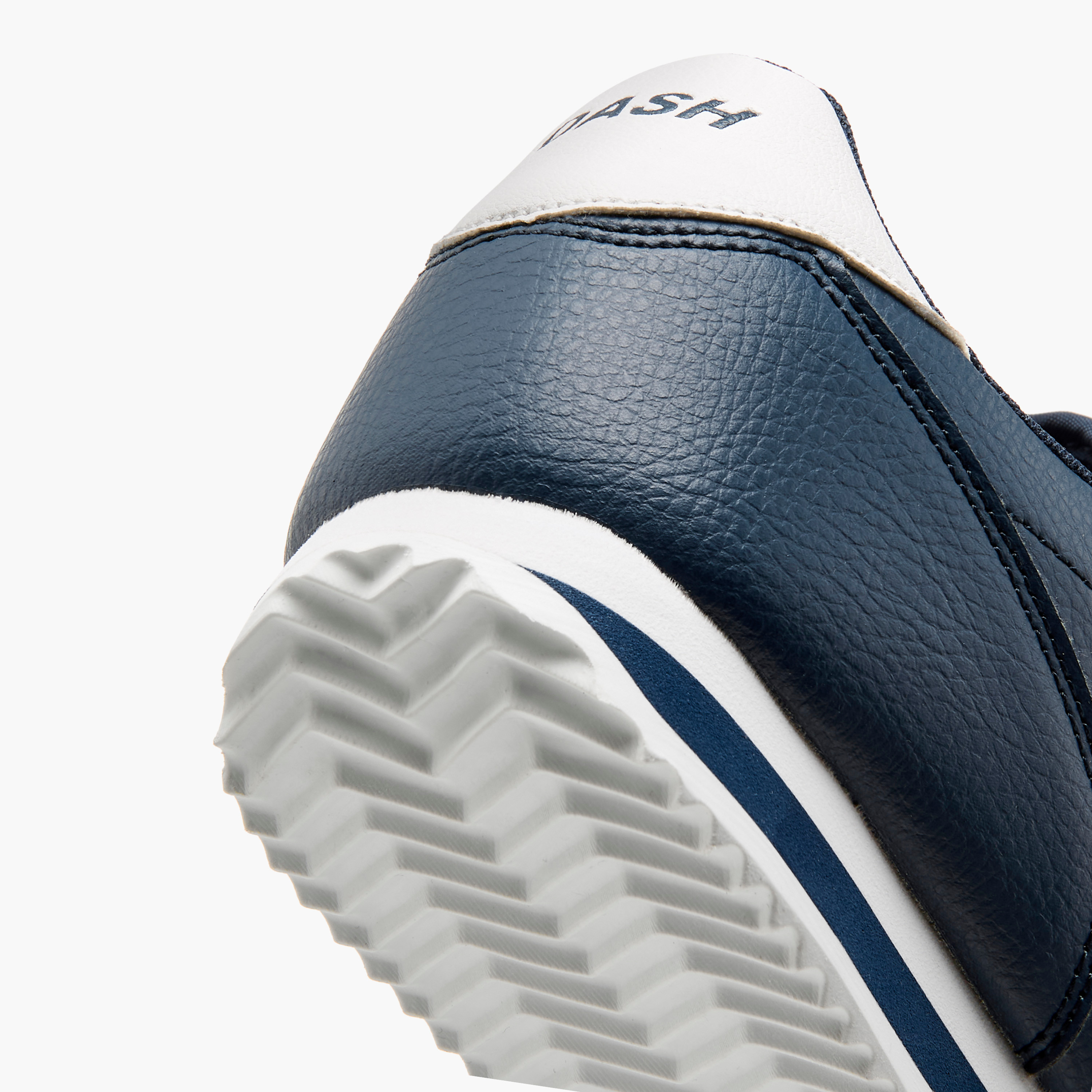 حذاء سنيكرز برباط إغلاق من داش-men-shoes-sneakers-image-6