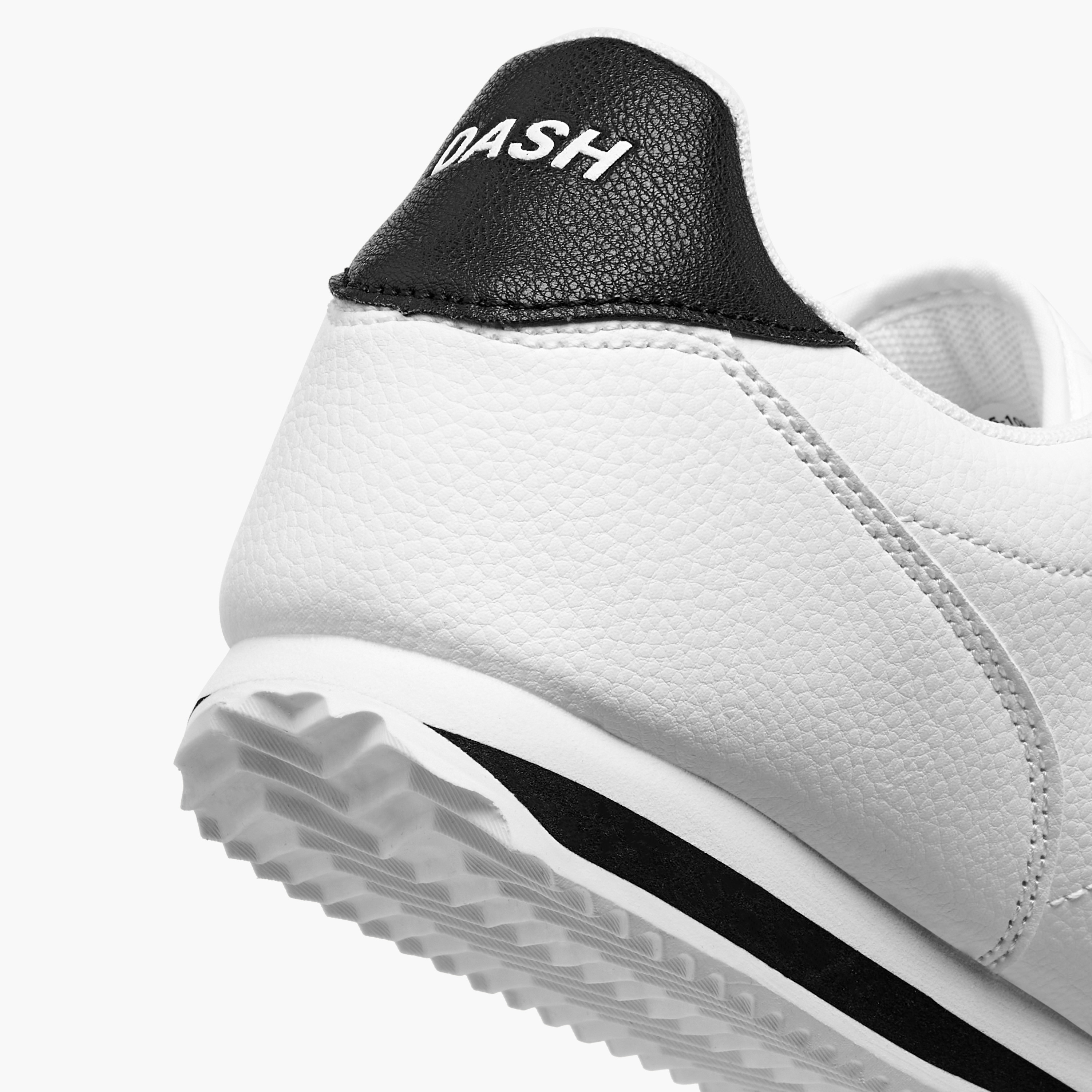 حذاء سنيكرز برباط إغلاق من داش-men-shoes-sneakers-image-5