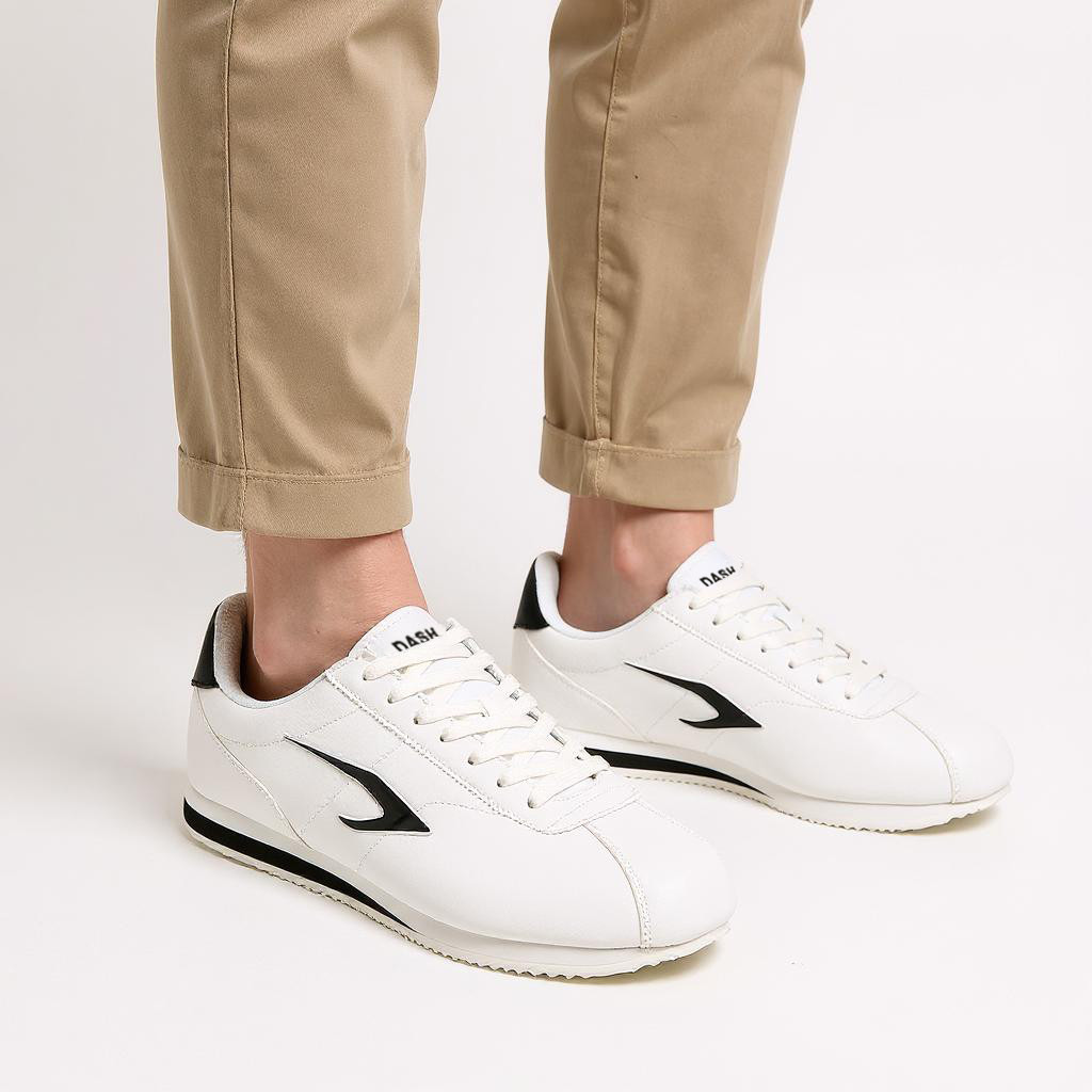 Dash Panelled Lace-Up Sneakers-men-shoes-sneakers-image-2