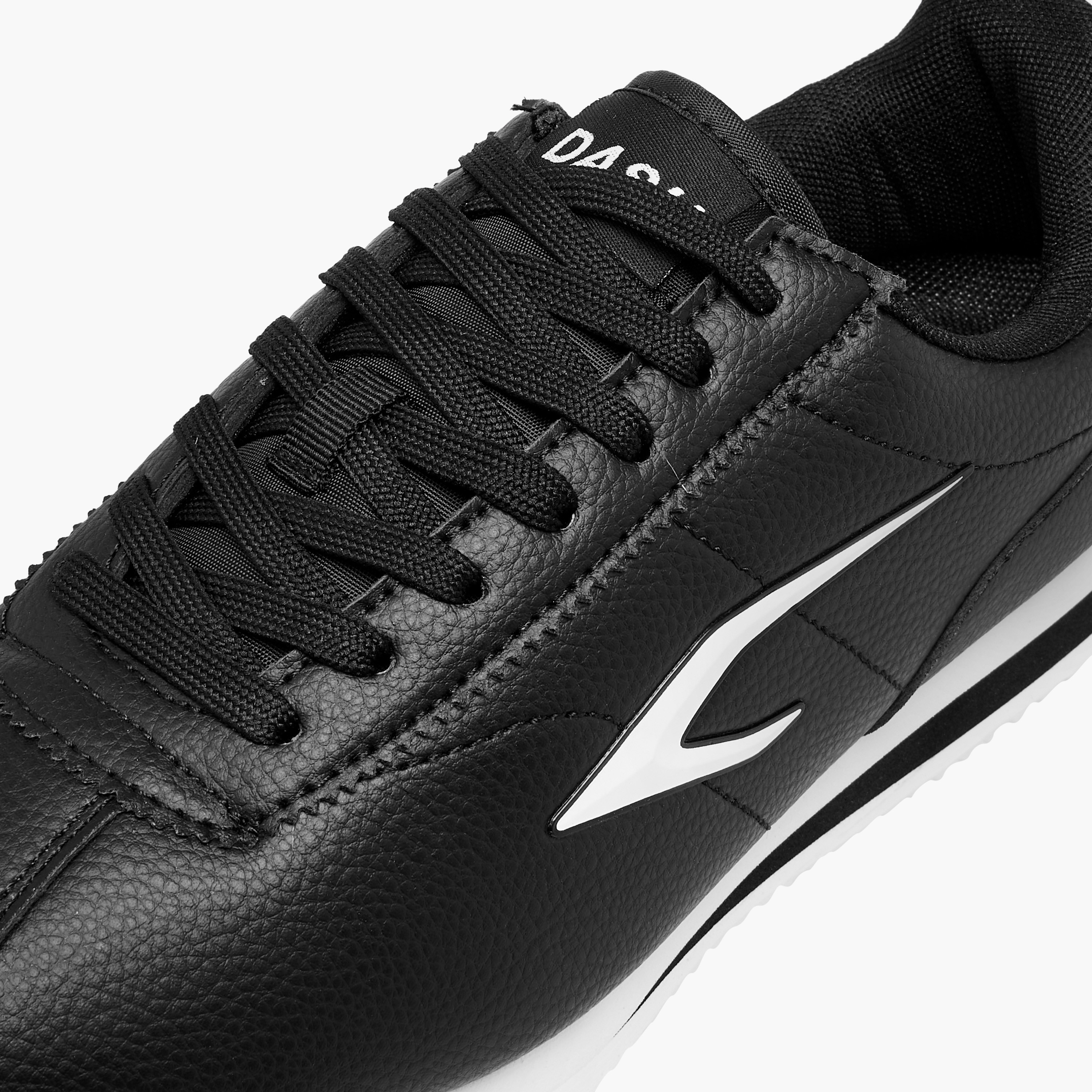 حذاء سنيكرز برباط إغلاق من داش-women-shoes-sneakers-image-4