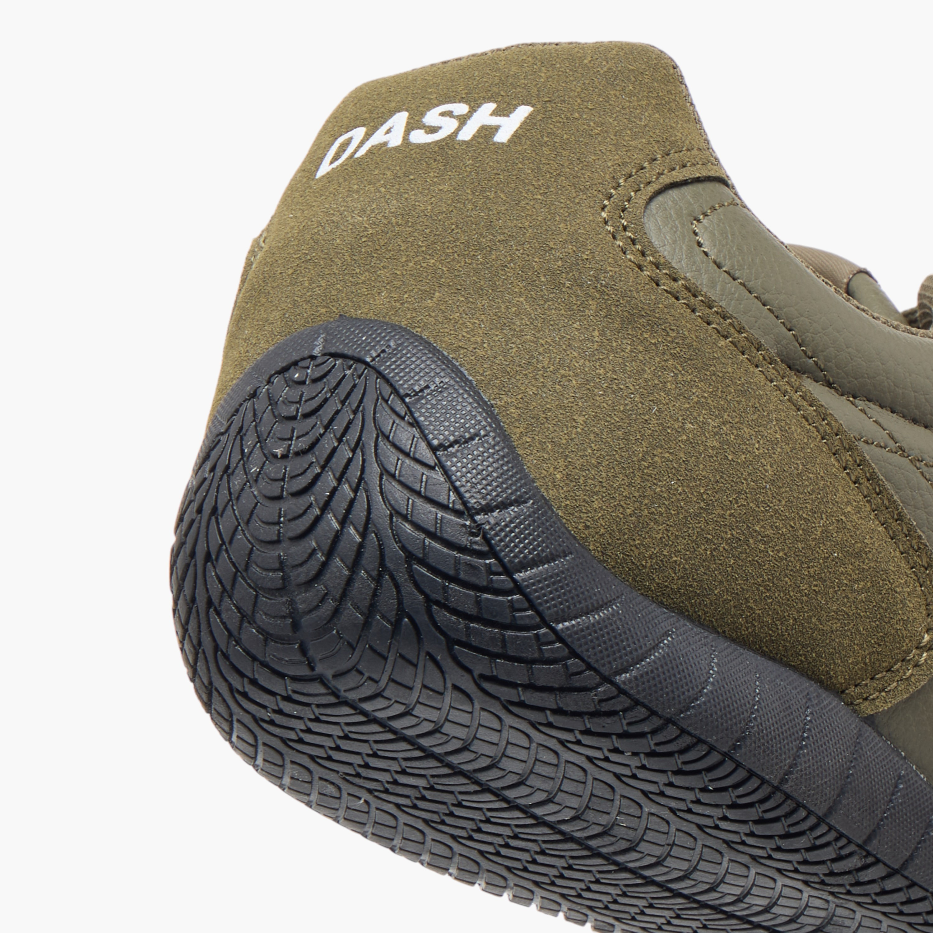 حذاء سنيكرز بتفاصيل شعار مع رباط إغلاق من داش-men-shoes-sneakers-image-5