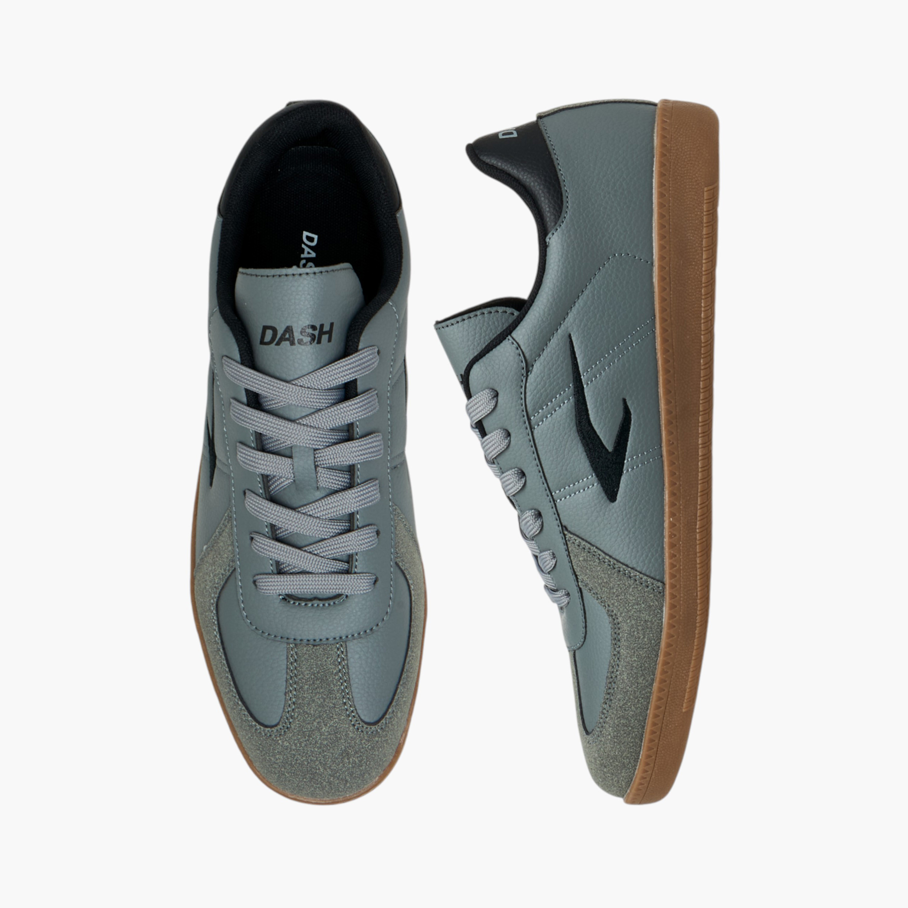 حذاء رياضي برباط إغلاق من داش-sports-men-shoes-image-1