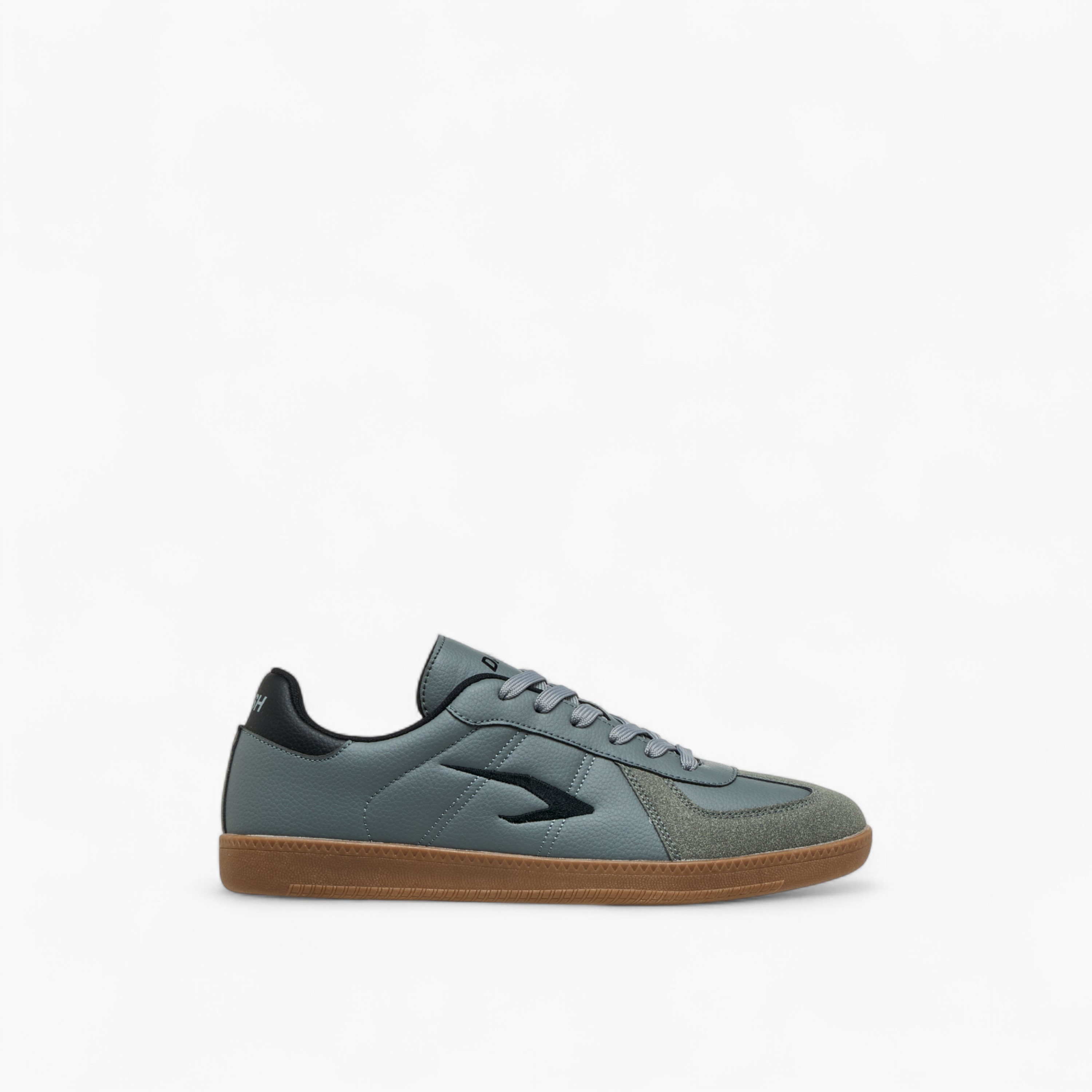 حذاء رياضي برباط إغلاق من داش-sports-men-shoes-image-3